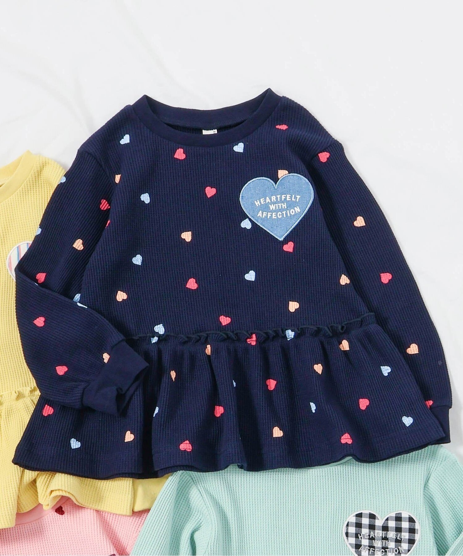 【エフオー オンラインストア/F.O.Online Store / KIDS】の【新色追加】ワッフルペプラムハートモチーフTシャツ インテリア・キッズ・メンズ・レディースファッション・服の通販 founy(ファニー) 　ファッション　Fashion　キッズファッション　Fashion for Kids　ペプラム　Peplum, Flared Hem　長袖　Long Sleeve, Full Sleeve　ネイビーブルー|ID: prp329100004880334 ipo3291000000036424021