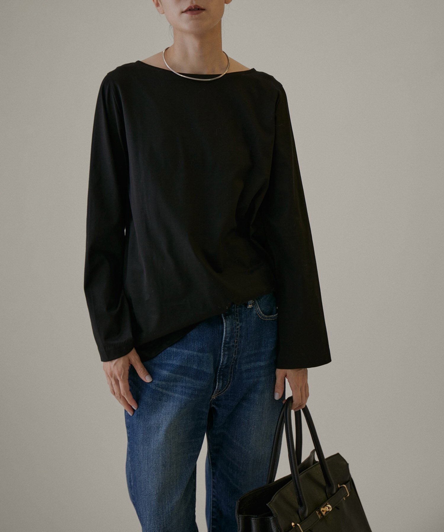 【サロン アダム エ ロペ/SALON adam et rope'】の【UVカット】prima zymフレアースリーブTシャツ インテリア・キッズ・メンズ・レディースファッション・服の通販 founy(ファニー) ファッション Fashion レディースファッション Fashion for Women トップス・カットソー Cut & Sew Tops シャツ・ブラウス・オフィスカジュアル Elegant Blouses & Button-Ups ロングTシャツ・Tシャツ Longline T-Shirts & Tees 洗える Machine Washable シンプル Simple, Minimal スリーブ Sleeve, Long Sleeve / Short Sleeve チェック Check, Plaid, Tartan フェミニン Feminine, Girly フレア Flare, Flared フレアースリーブ Flared Sleeve, Bell Sleeve プリント Print, Printed Pattern リラックス Relax, Relaxed Fit ロング Long, Long-Length 夏 Summer ビジネス 仕事 通勤 Business / Work / Commuting ブラック(01)|ID: prp329100004880545 ipo3291000000036426896