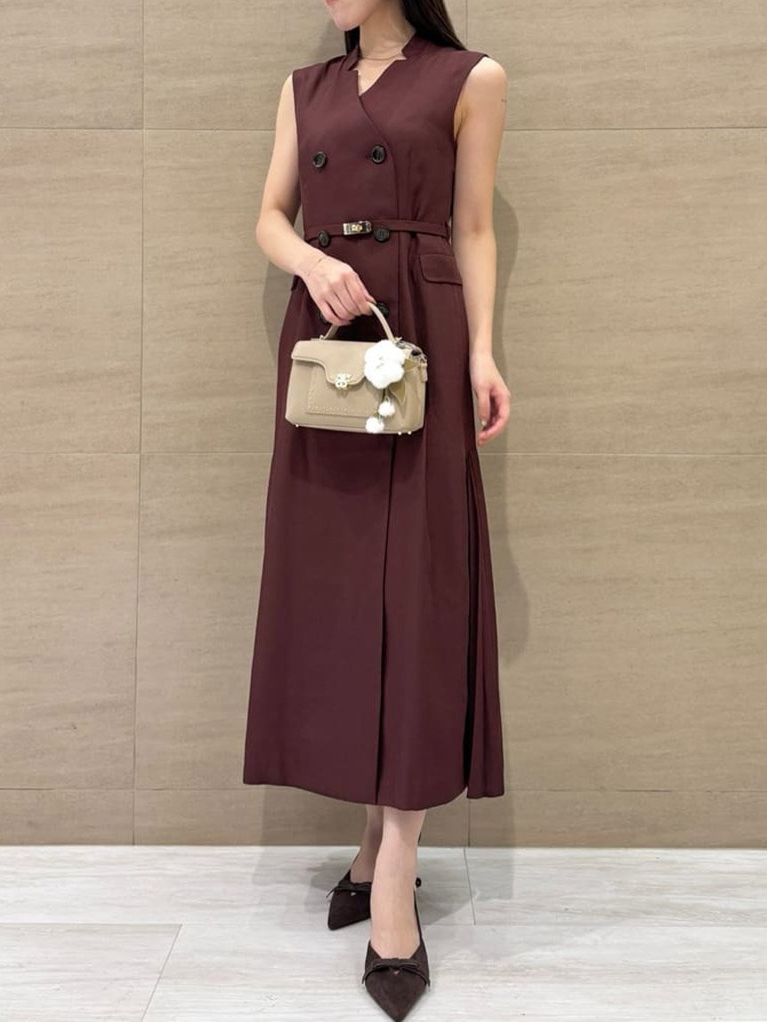 【スナイデル/SNIDEL】のスイッチングジレワンピース インテリア・キッズ・メンズ・レディースファッション・服の通販 founy(ファニー) 　ファッション　Fashion　レディースファッション　Fashion for Women　アウター　Coat / Outerwear Collection　エレガント 上品　Elegant　カットソー　Cut and Sewn Top　クラシカル　Classical, Vintage-Inspired　シンプル　Simple, Minimal　スタンド　Stand Collar, Upright Stand　ストレート　Straight, Straight Cut　スマート　Smart, Elegant　スーツ　Suit, Formalwear　センター　Center, Center Line　ダブル　Double, Double-Breasted　トレンチ　Trench, Trench Coat　フロント　Front, Front Design　プリーツ　Pleats, Pleated　ポケット　Pocket, Pocket Detail　メタル　Metal, Metal Parts　ヨーク　Yoke, Yoke Design　リブニット　Rib Knit, Ribbed Knit　おすすめ　Recommended / Our Picks　BUR[048]|ID: prp329100004880712 ipo3291000000036428396