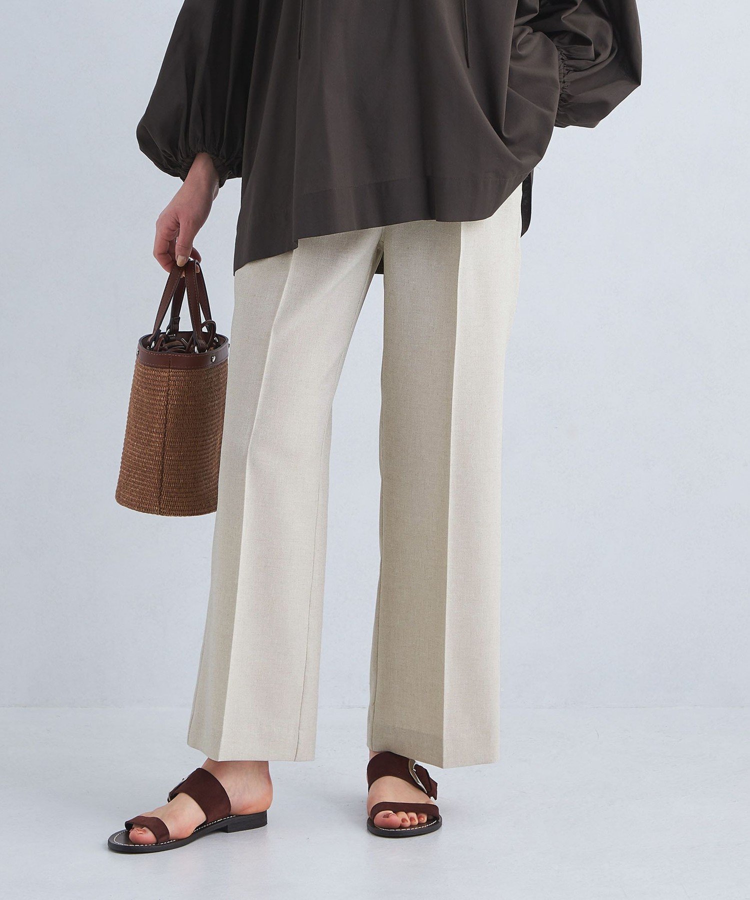 【ユナイテッドアローズ/UNITED ARROWS】のスラブオックス フレアパンツ -マシンウォッシャブル- 人気、トレンドファッション・服の通販 founy(ファニー) 　ファッション　Fashion　レディースファッション　Fashion for Women　パンツ　Pants & Trousers　春　Spring　キャップ　Cap, Baseball Cap　ギャザー　Gathered, Ruffled　サンダル　Sandals, Summer Shoes　ストレート　Straight, Straight Cut　センター　Center, Center Line　バランス　Balance, Style Balance　パターン　Pattern, Design Print　フラット　Flat, Flat Shoes　フレア　Flare, Flared　メランジ　Melange, Mixed Yarn　アウトレット　Outlet / Clearance　夏　Summer　 other-1|ID: prp329100004882348 ipo3291000000036442819