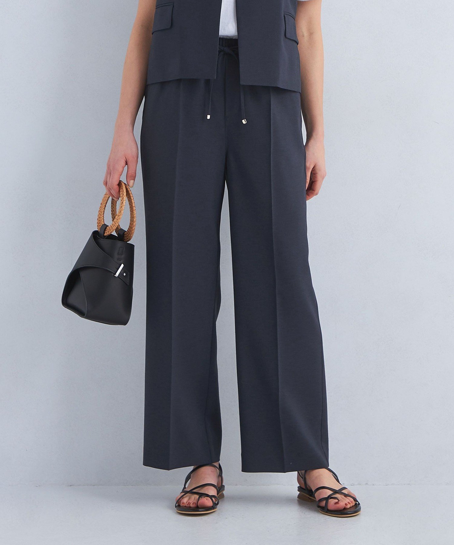 【ユナイテッドアローズ/UNITED ARROWS】のスラブオックス フレアパンツ -マシンウォッシャブル- インテリア・キッズ・メンズ・レディースファッション・服の通販 founy(ファニー) 　ファッション　Fashion　レディースファッション　Fashion for Women　パンツ　Pants & Trousers　春　Spring　キャップ　Cap, Baseball Cap　ギャザー　Gathered, Ruffled　サンダル　Sandals, Summer Shoes　ストレート　Straight, Straight Cut　センター　Center, Center Line　バランス　Balance, Style Balance　パターン　Pattern, Design Print　フラット　Flat, Flat Shoes　フレア　Flare, Flared　メランジ　Melange, Mixed Yarn　アウトレット　Outlet / Clearance　夏　Summer　NAVY|ID: prp329100004882348 ipo3291000000036442839