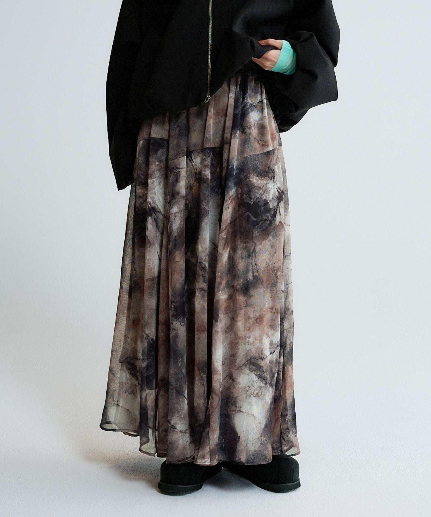 【ジーナシス/JEANASiS】のニュアンスプリントフレアスカート インテリア・キッズ・メンズ・レディースファッション・服の通販 founy(ファニー) ファッション Fashion レディースファッション Fashion for Women スカート Skirts Aライン・フレアスカート A-Line & Flared Skirts おすすめ Recommended / Our Picks シアー Sheer, See-Through シフォン Chiffon, Lightweight Fabric デニム Denim, Jeans Material フレア Flare, Flared プリント Print, Printed Pattern ミドル Middle Length, Mid Height 夏 Summer 無地 Plain, Solid Color ブラック系その他|ID: prp329100004882701 ipo3291000000036446344