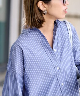 【フレームワーク/FRAMeWORK】のBLUE STRIPE オーバーシャツ 人気、トレンドファッション・服の通販 founy(ファニー) ファッション Fashion レディースファッション Fashion for Women トップス・カットソー Cut & Sew Tops シャツ・ブラウス・オフィスカジュアル Elegant Blouses & Button-Ups インナー Innerwear ストライプ Stripe, Striped Pattern 夏 Summer |ID:prp329100004883678