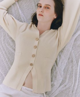 【アダム エ ロペ/ADAM ET ROPE'】の【サステナブル】フォルムリブカーディガン 人気、トレンドファッション・服の通販 founy(ファニー) ファッション Fashion レディースファッション Fashion for Women トップス・カットソー Cut & Sew Tops カーディガン・羽織り Layered Style Cardigans オケージョン Occasion Wear カーディガン Cardigan, Knitwear ジャケット Jacket, Outerwear ストレッチ Stretch, Stretchy Fabric スリット Slit, Slit Detail セットアップ Set-Up, Coordinated Outfit センター Center, Center Line タイトスカート Pencil Skirt, Tight Skirt フロント Front, Front Design ポケット Pocket, Pocket Detail おすすめ Recommended / Our Picks 2026年 2026 |ID:prp329100004883693