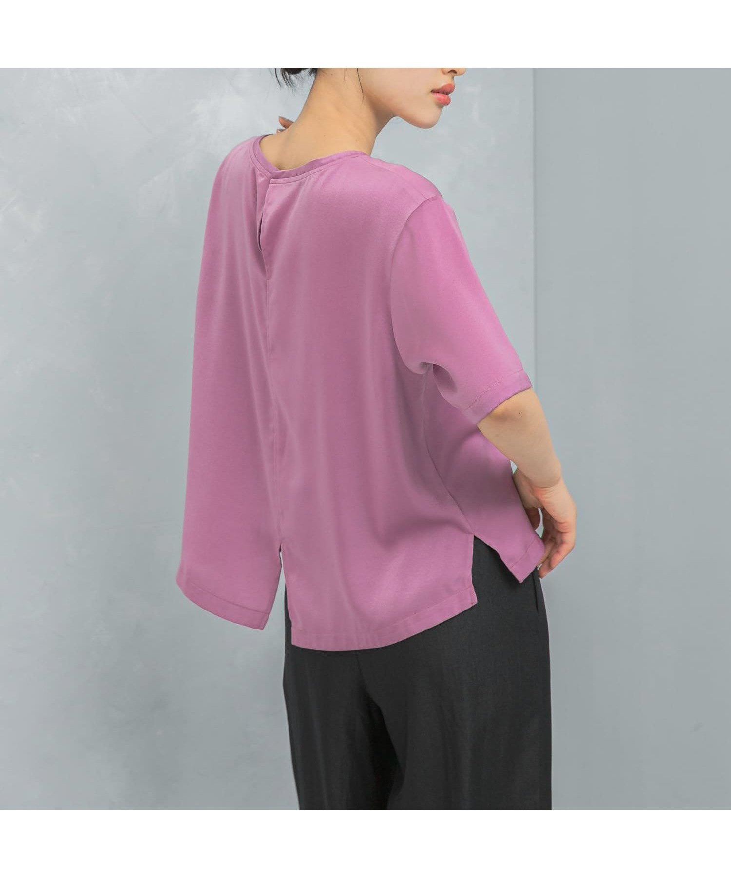 【アーバンリサーチ ロッソ/URBAN RESEARCH ROSSO】のUVカットサテンブラウス インテリア・キッズ・メンズ・レディースファッション・服の通販 founy(ファニー) 　ファッション　Fashion　レディースファッション　Fashion for Women　トップス・カットソー　Cut & Sew Tops　シャツ・ブラウス・オフィスカジュアル　Elegant Blouses & Button-Ups　2025年　2025　2025春夏・S/S　Spring/Summer 2025 SS25　サテン　Satin, Glossy Fabric　シンプル　Simple, Minimal　スラックス　Slacks, Dress Pants　デニム　Denim, Jeans Material　ハーフ　Half, Half-Length　エレガント 上品　Elegant　夏　Summer　S/S・春夏　SS, Spring/Summer, Warm Season　MAUVEPINK|ID: prp329100004883809 ipo3291000000036456369