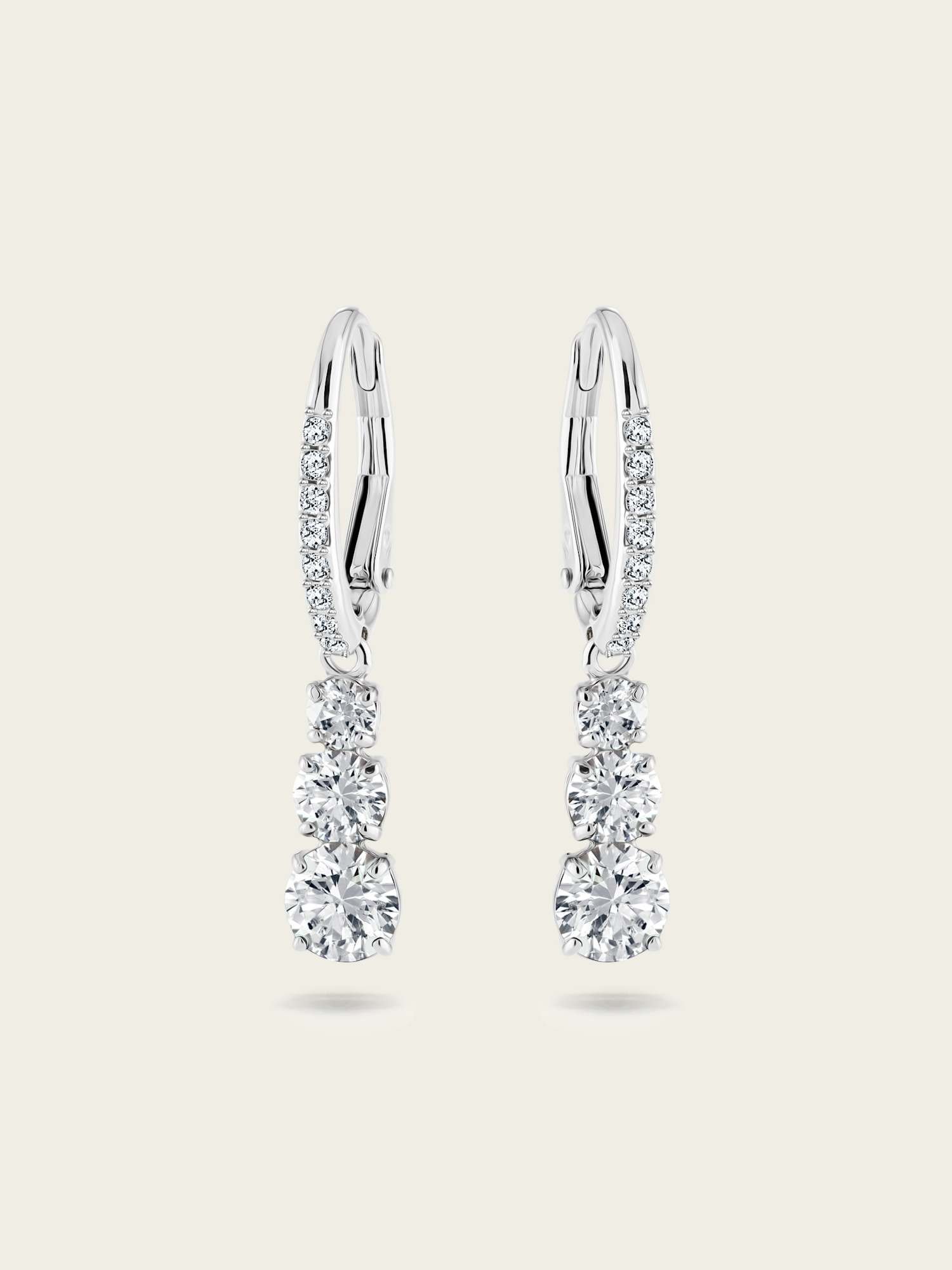 【スワロフスキー/swarovski】の【公式】【スワロフスキー】Stilla Attract フープピアス, ホワイト 人気、トレンドファッション・服の通販 founy(ファニー) 　ファッション　Fashion　レディースファッション　Fashion for Women　クリスタル　Crystal, Swarovski　コーティング　Coating, Coated Finish　ジュエリー　Jewelry, Accessories　スワロフスキー　Swarovski, Crystal Accent　ネックレス　Necklace, Pendant Necklace　フープ　Hoop, Hoop Earrings　 other-1|ID: prp329100004883891 ipo3291000000036456732