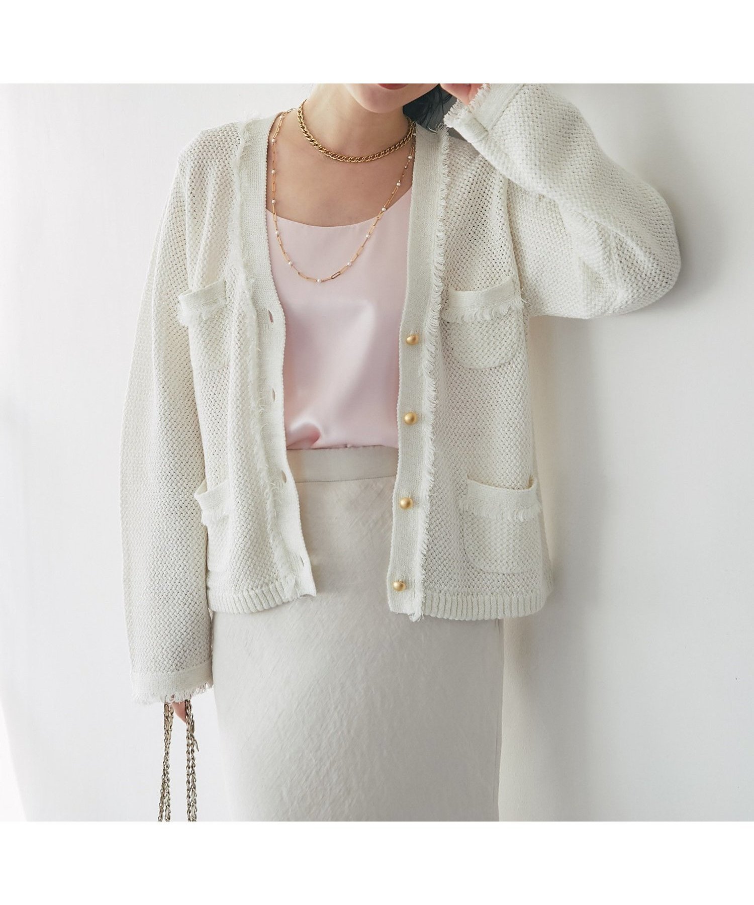 【ラブティックボンボン/La boutique BonBon】の【オフでもオフィスでも】綿麻ラメバスケットカーディガン インテリア・キッズ・メンズ・レディースファッション・服の通販 founy(ファニー) 　ファッション　Fashion　レディースファッション　Fashion for Women　トップス・カットソー　Cut & Sew Tops　カーディガン・羽織り　Layered Style Cardigans　カーディガン　Cardigan, Knitwear　今季　This Season, Current Season　ジャケット　Jacket, Outerwear　タイトスカート　Pencil Skirt, Tight Skirt　ダウン　Down, Puffer　ツイード　Twill, Twill Weave　デニム　Denim, Jeans Material　バランス　Balance, Style Balance　フリンジ　Fringe, Tassel　フレア　Flare, Flared　ポケット　Pocket, Pocket Detail　羽織　Haori, Light Jacket　メタル　Metal, Metal Parts　おすすめ　Recommended / Our Picks　夏　Summer　エレガント 上品　Elegant　セレモニー　Ceremony　入学式　Entrance Ceremony　卒業式　Graduation Ceremony　ビジネス 仕事 通勤　Business / Work / Commuting　オフホワイト|ID: prp329100004885706 ipo3291000000036473311