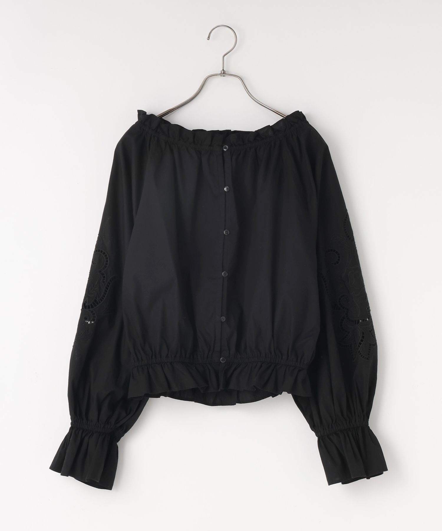 【ローリーズファーム/LOWRYS FARM】のカットワークレースブラウス インテリア・キッズ・メンズ・レディースファッション・服の通販 founy(ファニー) 　ファッション　Fashion　レディースファッション　Fashion for Women　トップス・カットソー　Cut & Sew Tops　シャツ・ブラウス・オフィスカジュアル　Elegant Blouses & Button-Ups　おすすめ　Recommended / Our Picks　ダウン　Down, Puffer　デニム　Denim, Jeans Material　フリル　Frill, Ruffle　ブロード　Broadcloth, Fine Cotton　レース　Lace, Lace Fabric　ワーク　Workwear, Utility Style　ブラック09|ID: prp329100004885846 ipo3291000000036474676