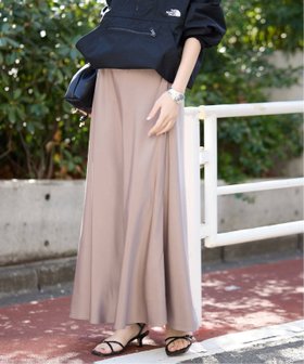 【スローブ イエナ/SLOBE IENA】の《ブラックのみWEB限定/追加2》グロッシーサテンフレアスカート 人気、トレンドファッション・服の通販 founy(ファニー) ファッション Fashion レディースファッション Fashion for Women スカート Skirts Aライン・フレアスカート A-Line & Flared Skirts 2026年 2026 アクセサリー Fashion Accessories サテン Satin, Glossy Fabric スウェット / スエット Sweatshirt, Sweatwear フレア Flare, Flared |ID:prp329100004885881