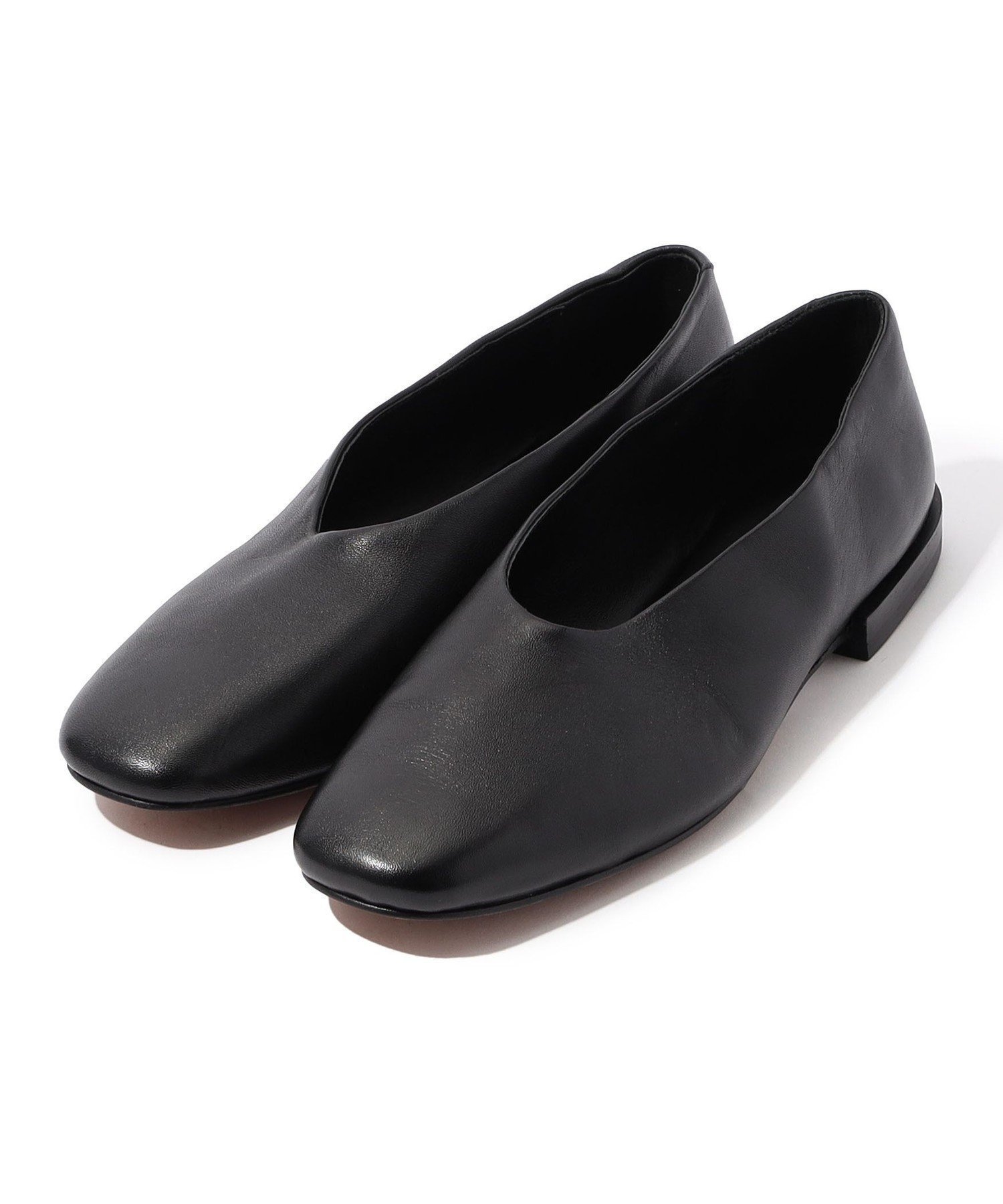 【トゥモローランド/TOMORROWLAND】のGALERIE VIE LAUREL カバードスリッポン インテリア・キッズ・メンズ・レディースファッション・服の通販 founy(ファニー) 　ファッション　Fashion　レディースファッション　Fashion for Women　シンプル　Simple, Minimal　人気　Popular, Best Seller　定番　Standard, Basic Item　19 ブラック|ID: prp329100004885948 ipo3291000000036476289