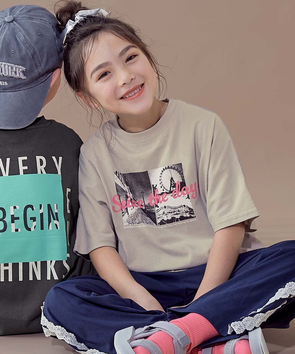 【デビロック/devirock / KIDS】の綿100% デビラボ スーパーBIGシルエット プリント半袖Tシャツ 子供服 キッズ 26SS インテリア・キッズ・メンズ・レディースファッション・服の通販 founy(ファニー) 　ファッション　Fashion　キッズファッション　Fashion for Kids　トレンド　Trend, Trending Now　プリント　Print, Printed Pattern　ベーシック　Basic, Essential　半袖　Short Sleeve, Half Sleeve　おすすめ　Recommended / Our Picks　夏　Summer　2026年　2026　005-フォト-Lグレー|ID: prp329100004888061 ipo3291000000036502837