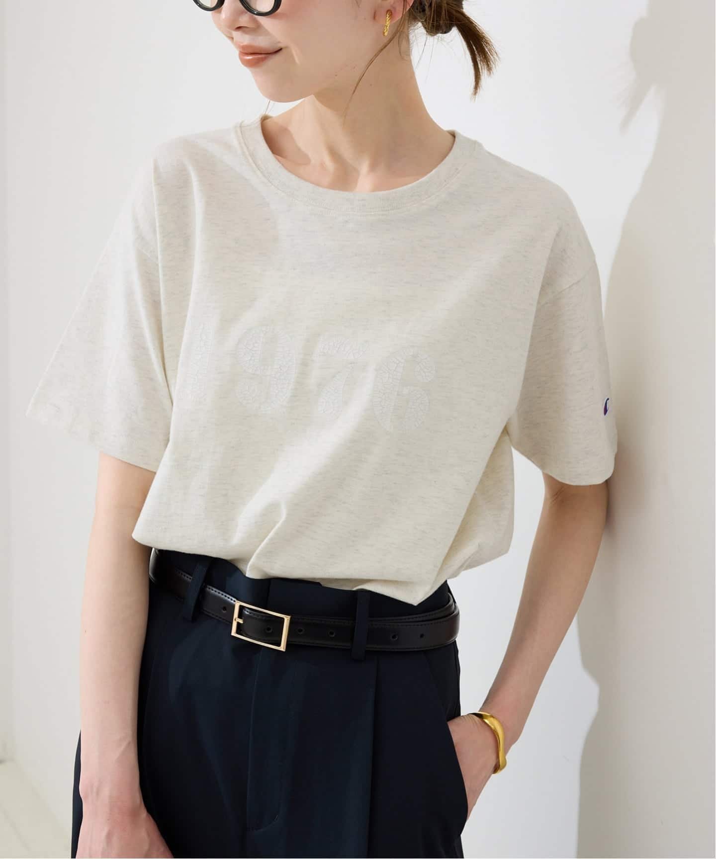 【スローブ イエナ/SLOBE IENA】のChampion/チャンピオン SLOBE別注 ロゴTシャツ インテリア・キッズ・メンズ・レディースファッション・服の通販 founy(ファニー) 　ファッション　Fashion　レディースファッション　Fashion for Women　トップス・カットソー　Cut & Sew Tops　シャツ・ブラウス・オフィスカジュアル　Elegant Blouses & Button-Ups　ロングTシャツ・Tシャツ　Longline T-Shirts & Tees　スポーツ　Sports, Activewear　スマート　Smart, Elegant　ニューヨーク　New York, NYC Style　バランス　Balance, Style Balance　ボトム　Bottoms, Lower Wear　別注　Limited Edition, Custom Order　ナチュラル|ID: prp329100004888149 ipo3291000000036503718