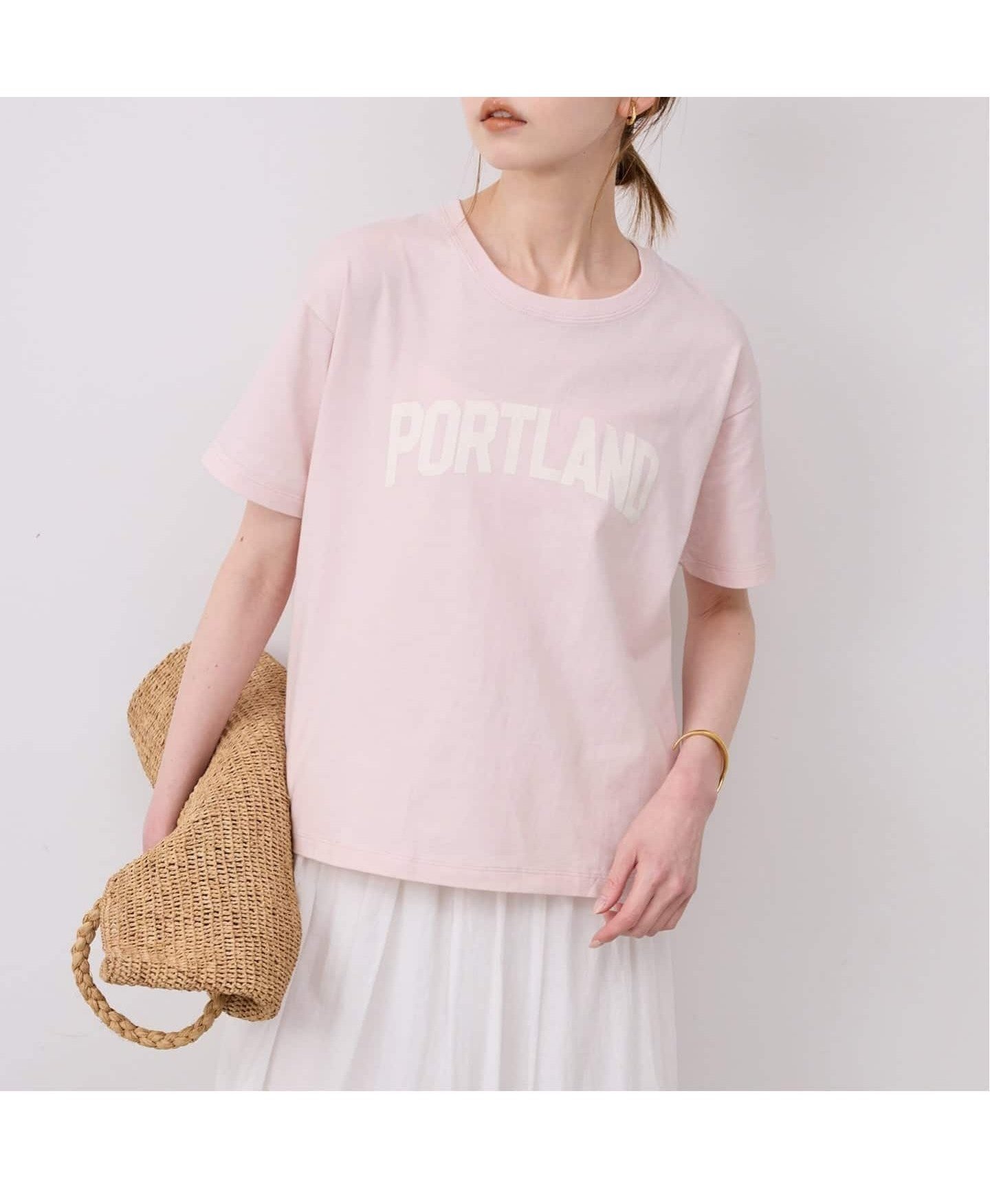 【スローブ イエナ/SLOBE IENA】のChampion/チャンピオン SLOBE別注 ロゴTシャツ インテリア・キッズ・メンズ・レディースファッション・服の通販 founy(ファニー) 　ファッション　Fashion　レディースファッション　Fashion for Women　トップス・カットソー　Cut & Sew Tops　シャツ・ブラウス・オフィスカジュアル　Elegant Blouses & Button-Ups　ロングTシャツ・Tシャツ　Longline T-Shirts & Tees　スポーツ　Sports, Activewear　スマート　Smart, Elegant　ニューヨーク　New York, NYC Style　バランス　Balance, Style Balance　ボトム　Bottoms, Lower Wear　別注　Limited Edition, Custom Order　ピンク|ID: prp329100004888149 ipo3291000000036503723