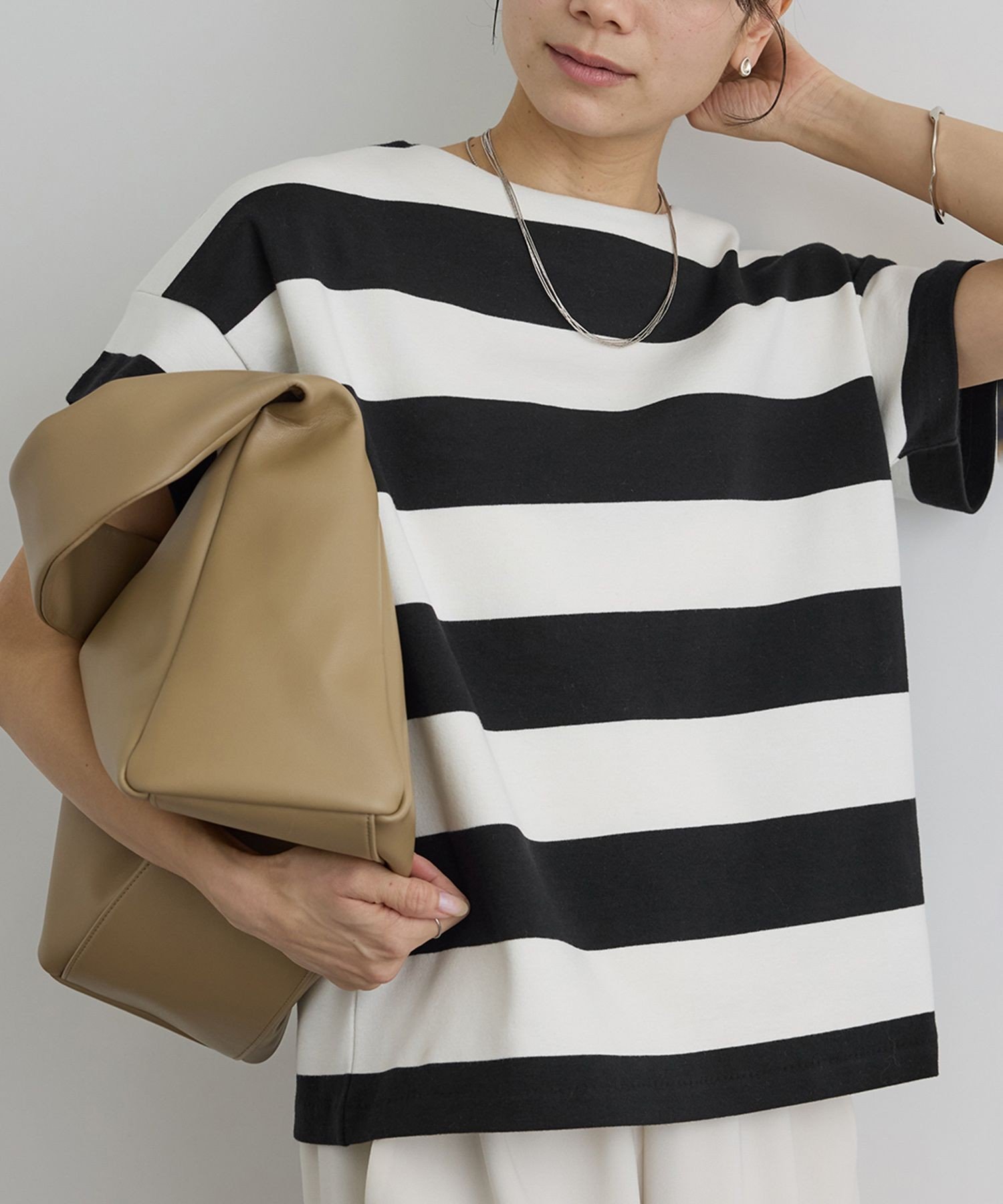 【サロン アダム エ ロペ/SALON adam et rope'】の【WEB限定】ポンチボーダークルーネックTシャツ 人気、トレンドファッション・服の通販 founy(ファニー) 　ファッション　Fashion　レディースファッション　Fashion for Women　トップス・カットソー　Cut & Sew Tops　シャツ・ブラウス・オフィスカジュアル　Elegant Blouses & Button-Ups　ロングTシャツ・Tシャツ　Longline T-Shirts & Tees　アクセサリー　Fashion Accessories　カットソー　Cut and Sewn Top　クロップド　Cropped, Short Length　コンパクト　Compact, Small Size　サンダル　Sandals, Summer Shoes　スラックス　Slacks, Dress Pants　スリーブ　Sleeve, Long Sleeve / Short Sleeve　デニム　Denim, Jeans Material　人気　Popular, Best Seller　バランス　Balance, Style Balance　フレア　Flare, Flared　フレンチ　French, French Style　ボトム　Bottoms, Lower Wear　ボーダー　Border, Stripe　おすすめ　Recommended / Our Picks　 other-1|ID: prp329100004888161 ipo3291000000036503828