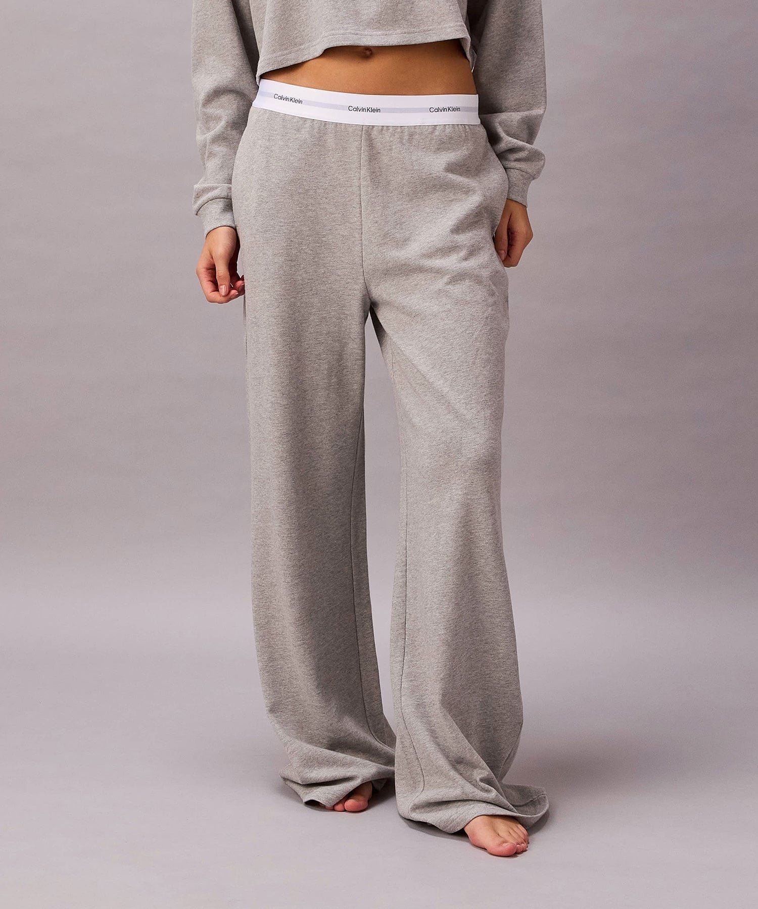 【カルバンクライン/Calvin Klein】の【公式ショップ】 カルバンクライン パンツ - Logo Cotton Jersey ロゴジャージーパンツ Calvin Klein Underwear QS7518 インテリア・キッズ・メンズ・レディースファッション・服の通販 founy(ファニー) ファッション Fashion レディースファッション Fashion for Women パンツ Pants & Trousers 下着・ランジェリー Lingerie & Intimates アンダーウェア・ベースインナー・肌着 Underwear / Base Layer / Undergarments ポケット Pocket, Pocket Detail ロング Long, Long-Length Grey Heather|ID: prp329100004888252 ipo3291000000036504532