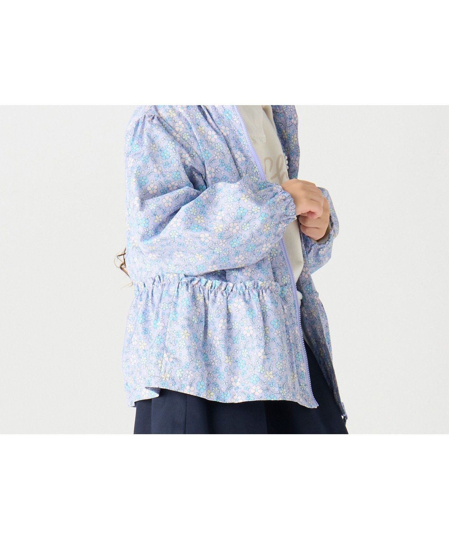 【シップス/SHIPS / KIDS】のSHIPS Colors 80~130cm /フラワープリント ジップフード ブルゾン インテリア・キッズ・メンズ・レディースファッション・服の通販 founy(ファニー) 　ファッション　Fashion　キッズファッション　Fashion for Kids　ギャザー　Gathered, Ruffled　コンパクト　Compact, Small Size　今季　This Season, Current Season　フラワー　Flower, Floral　ブルゾン　Blouson, Bomber Jacket　プリント　Print, Printed Pattern　メンズ　Men's, Menswear　ラベンダー　Lavender　ループ　Loop, Loop Knit　アウトレット　Outlet / Clearance　ビジネス 仕事 通勤　Business / Work / Commuting　ラベンダー|ID: prp329100004889052 ipo3291000000036520854