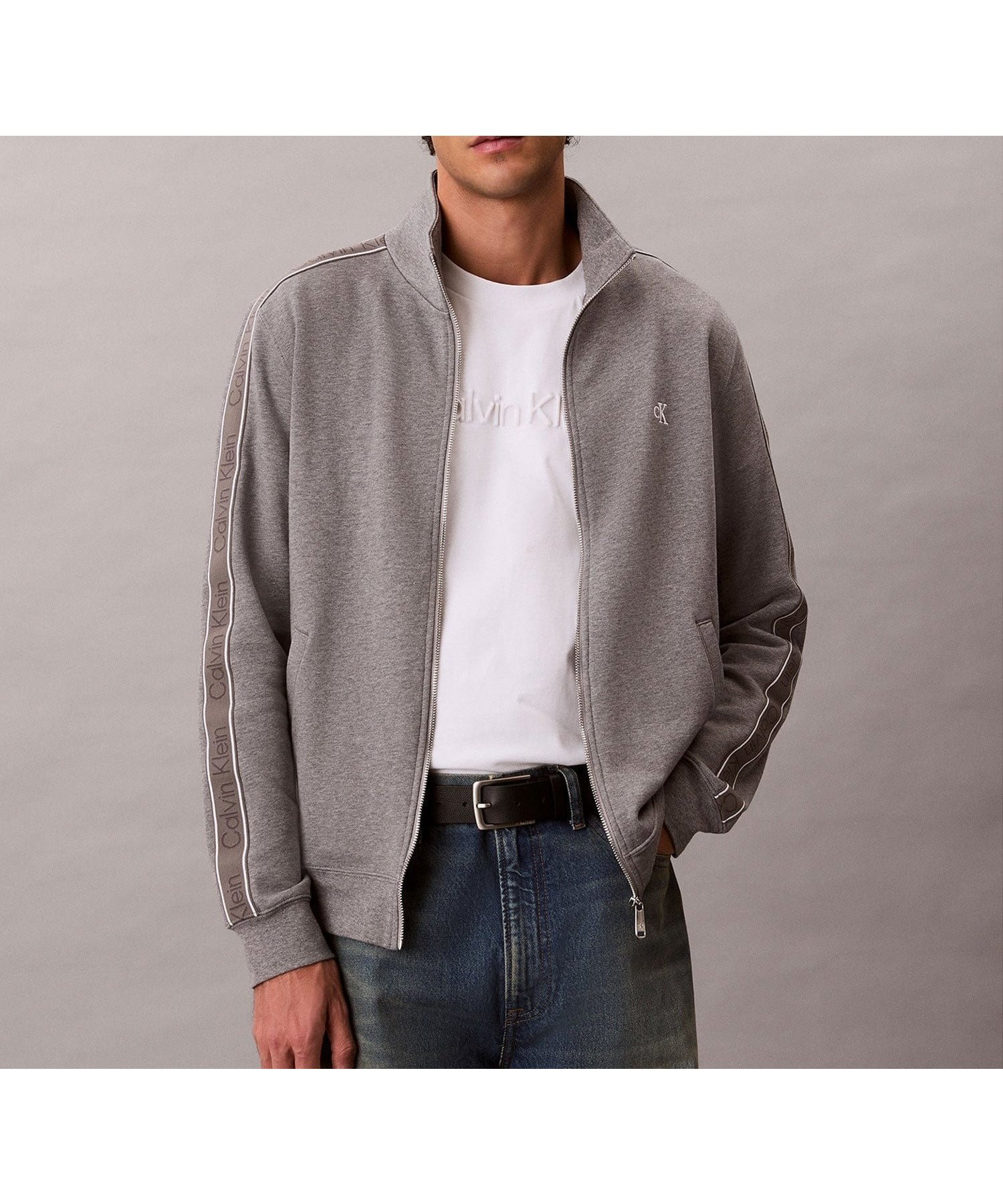 【カルバンクライン/Calvin Klein】の(Unisex)【公式ショップ】 カルバンクライン ジャケット Calvin Klein Jeans 4RF268G インテリア・キッズ・メンズ・レディースファッション・服の通販 founy(ファニー) 　ファッション　Fashion　レディースファッション　Fashion for Women　アウター　Coat / Outerwear Collection　レディースジャケット・軽アウター　Jackets　ユニセックス　Unisex, Genderless　ジャケット　Jacket, Outerwear　スリーブ　Sleeve, Long Sleeve / Short Sleeve　Grey Heather|ID: prp329100004889078 ipo3291000000036521470