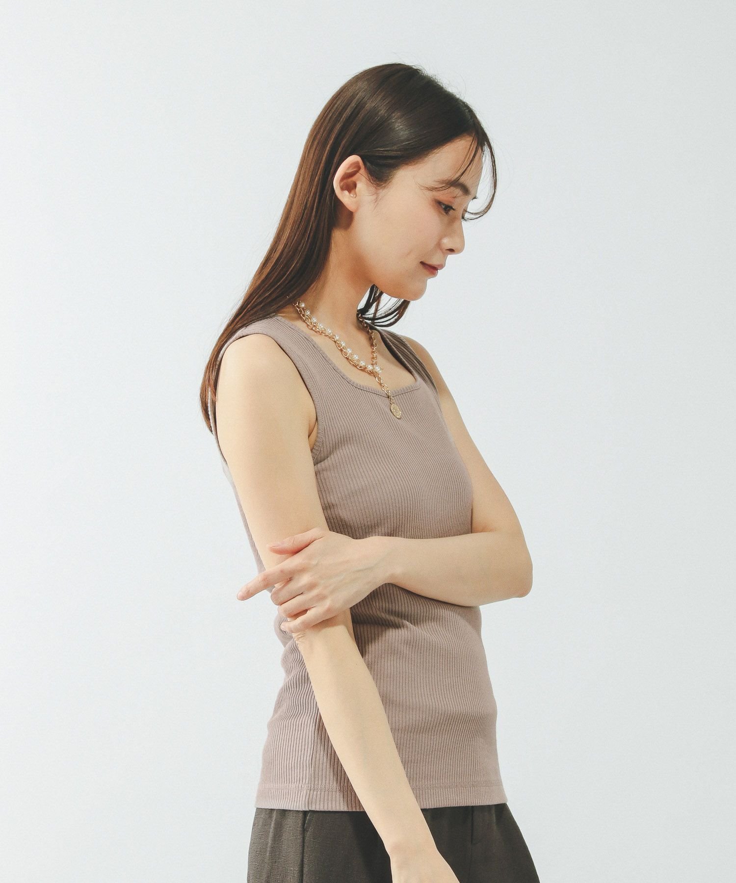 【グローバルワーク/GLOBAL WORK】のサラサラDRYスクエアタンク/636753 インテリア・キッズ・メンズ・レディースファッション・服の通販 founy(ファニー) 　ファッション　Fashion　レディースファッション　Fashion for Women　インナー　Innerwear　スクエア　Square, Square Shape　ストレッチ　Stretch, Stretchy Fabric　タンク　Tank Top, Sleeveless Top　テレコ　Ribbed, Rib Stitch　デコルテ　Décolleté, Neckline　プチプライス・低価格　Affordable / Budget Price　吸水　Absorbent, Quick-Dry　モカ54|ID: prp329100004889082 ipo3291000000036521608