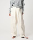 【ユナイテッドアローズ/UNITED ARROWS】のconte ボリューム イージーパンツ 人気、トレンドファッション・服の通販 founy(ファニー) ファッション Fashion レディースファッション Fashion for Women パンツ Pants & Trousers ジャケット Jacket, Outerwear ツイル Twist, Twisted Detail ポケット Pocket, Pocket Detail ラウンド Round, Round Neck thumbnail WHITE|ID: prp329100004889096 ipo3291000000036521918