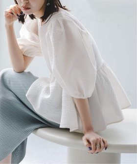 【ノーブル / スピック&スパン/NOBLE / Spick & Span】の《WEB限定追加 》【洗える】シアーノイズジャガードブラウス 人気、トレンドファッション・服の通販 founy(ファニー) ファッション Fashion レディースファッション Fashion for Women トップス・カットソー Cut & Sew Tops シャツ・ブラウス・オフィスカジュアル Elegant Blouses & Button-Ups スリーブ Sleeve, Long Sleeve / Short Sleeve フレア Flare, Flared ペプラム Peplum, Flared Hem 再入荷 Restock / Back in Stock 夏 Summer 春 Spring S/S・春夏 SS, Spring/Summer, Warm Season 洗える Machine Washable |ID:prp329100004890100