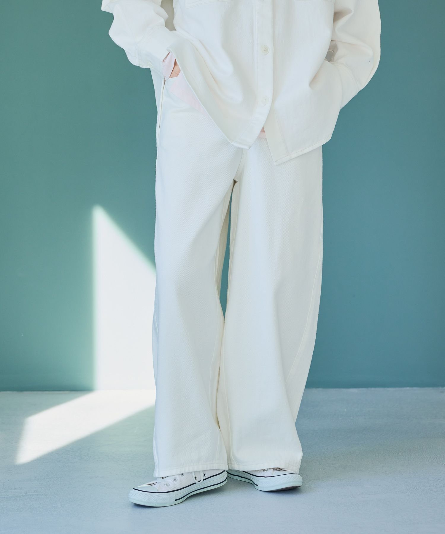 【スタディオ クリップ/studio CLIP】のバギーバレルデニムパンツ プチ・プラスサイズあり 《CLIP denim》 インテリア・キッズ・メンズ・レディースファッション・服の通販 founy(ファニー) 　ファッション　Fashion　レディースファッション　Fashion for Women　パンツ　Pants & Trousers　デニムパンツ・ジーンズ・美脚デニム　Denim Jeans & Pants　スウェット / スエット　Sweatshirt, Sweatwear　ストライプ　Stripe, Striped Pattern　デニム　Denim, Jeans Material　ボトム　Bottoms, Lower Wear　ボーダー　Border, Stripe　レース　Lace, Lace Fabric　おすすめ　Recommended / Our Picks　ホワイト10|ID: prp329100004890181 ipo3291000000036542861