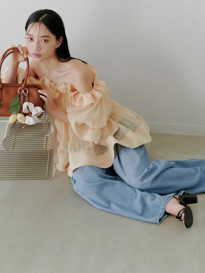 【スナイデル/SNIDEL】のボリュームギャザーフリルチュニック インテリア・キッズ・メンズ・レディースファッション・服の通販 founy(ファニー) 　ファッション　Fashion　レディースファッション　Fashion for Women　トップス・カットソー　Cut & Sew Tops　ウェーブ　Wavy Pattern　エレガント 上品　Elegant　オレンジ　Orange　今季　This Season, Current Season　シフォン　Chiffon, Lightweight Fabric　スマート　Smart, Elegant　チュニック　Tunic, Long Top　ドット　Polka Dot, Dot Pattern　人気　Popular, Best Seller　フィット　Fit, Slim Fit　フリル　Frill, Ruffle　プリーツ　Pleats, Pleated　ペプラム　Peplum, Flared Hem　ランダム　Random, Irregular　ワイド　Wide, Wide Fit　おすすめ　Recommended / Our Picks　ORG[051]|ID: prp329100004892071 ipo3291000000036567615