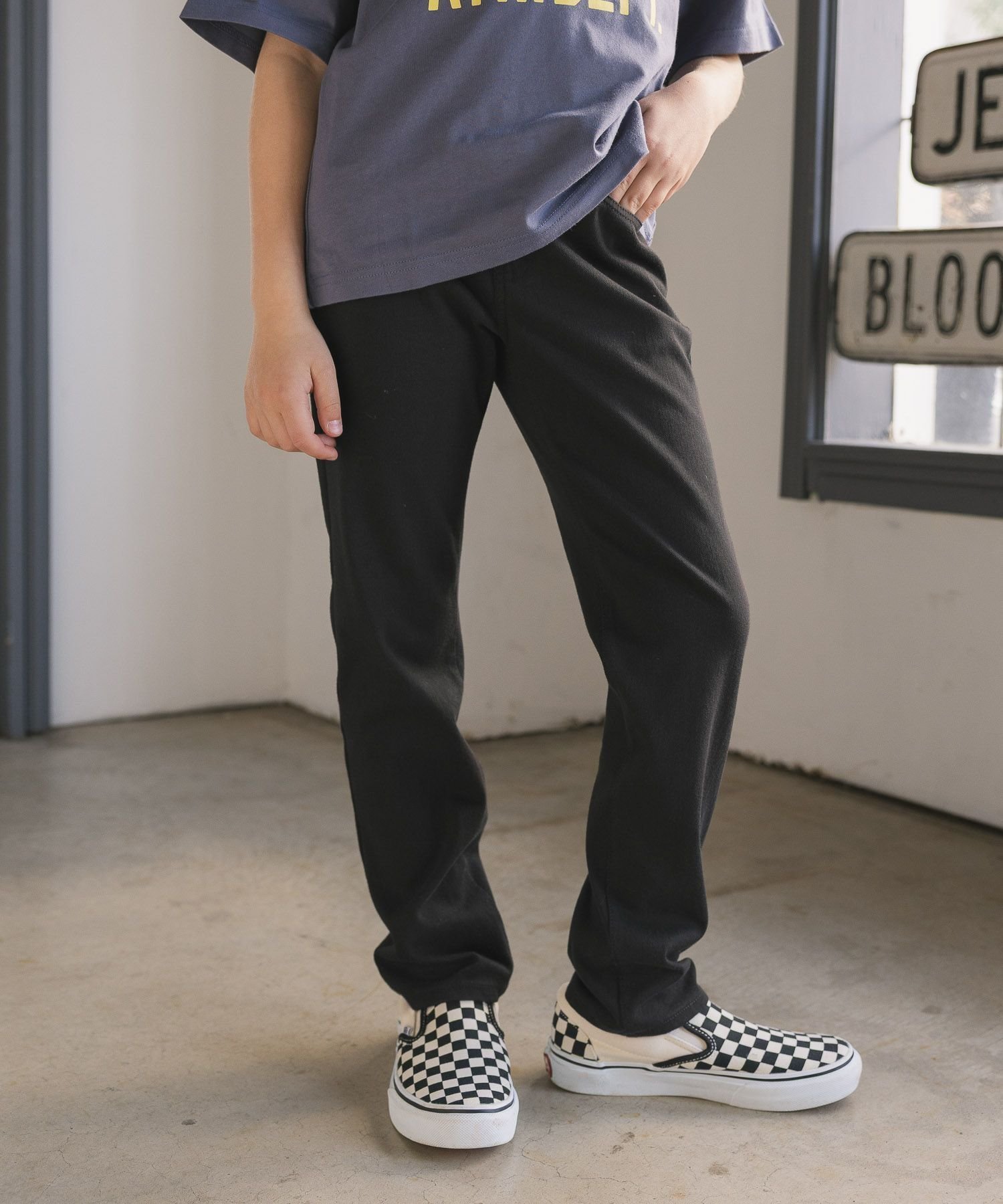 【グローバルワーク/GLOBAL WORK / KIDS】のスゴラクストレッチスリムパンツ/キッズ/608397 インテリア・キッズ・メンズ・レディースファッション・服の通販 founy(ファニー) ファッション Fashion キッズファッション Fashion for Kids ボトムス Bottoms おすすめ Recommended / Our Picks スウェット / スエット Sweatshirt, Sweatwear ストレッチ Stretch, Stretchy Fabric デニム Denim, Jeans Material ブラック09|ID: prp329100004892389 ipo3291000000036570200