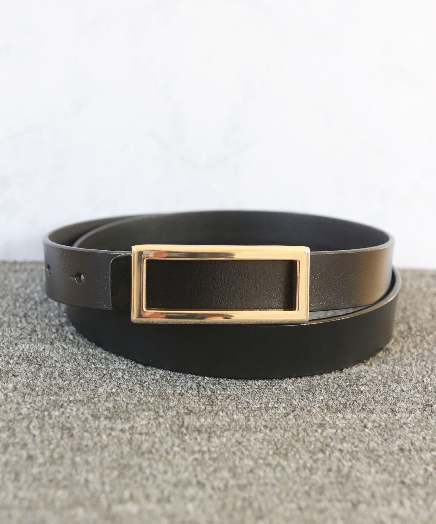 【フローリスト/florist】の【牛革】メンズレディース兼用細めスクエアバックルレザーベルト インテリア・キッズ・メンズ・レディースファッション・服の通販 founy(ファニー) 　ファッション　Fashion　レディースファッション　Fashion for Women　バッグ　Bags　ベルト&ウエストマーク　Belts & Waist Accessories　スクエア　Square, Square Shape　デニム　Denim, Jeans Material　メンズ　Men's, Menswear　エレガント 上品　Elegant　ゴールド×ブラック|ID: prp329100004892944 ipo3291000000036574556