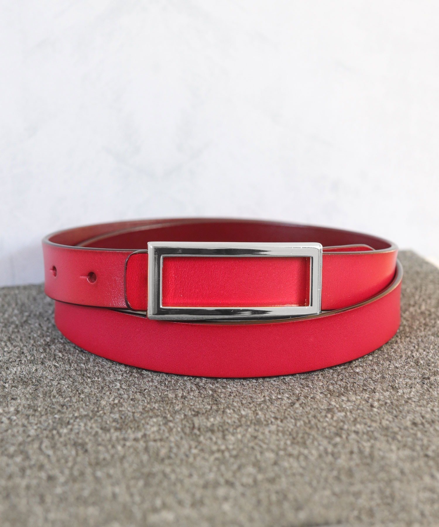 【フローリスト/florist】の【牛革】メンズレディース兼用細めスクエアバックルレザーベルト インテリア・キッズ・メンズ・レディースファッション・服の通販 founy(ファニー) 　ファッション　Fashion　レディースファッション　Fashion for Women　バッグ　Bags　ベルト&ウエストマーク　Belts & Waist Accessories　スクエア　Square, Square Shape　デニム　Denim, Jeans Material　メンズ　Men's, Menswear　エレガント 上品　Elegant　シルバー×レッド|ID: prp329100004892944 ipo3291000000036574570