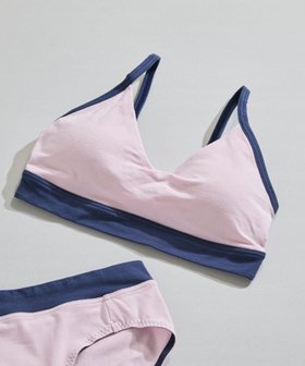 【ウンナナクール/une nana cool】の綿ベア天竺 カラーブロッキング ノンワイヤーブラジャー 人気、トレンドファッション・服の通販 founy(ファニー) ファッション Fashion レディースファッション Fashion for Women お家時間・ステイホーム Stay Home / At Home アンダー Underwear Essentials カッティング Cutting Detail ブロッキング Color Blocking, Panel Design 旅行 Travel |ID:prp329100004892972