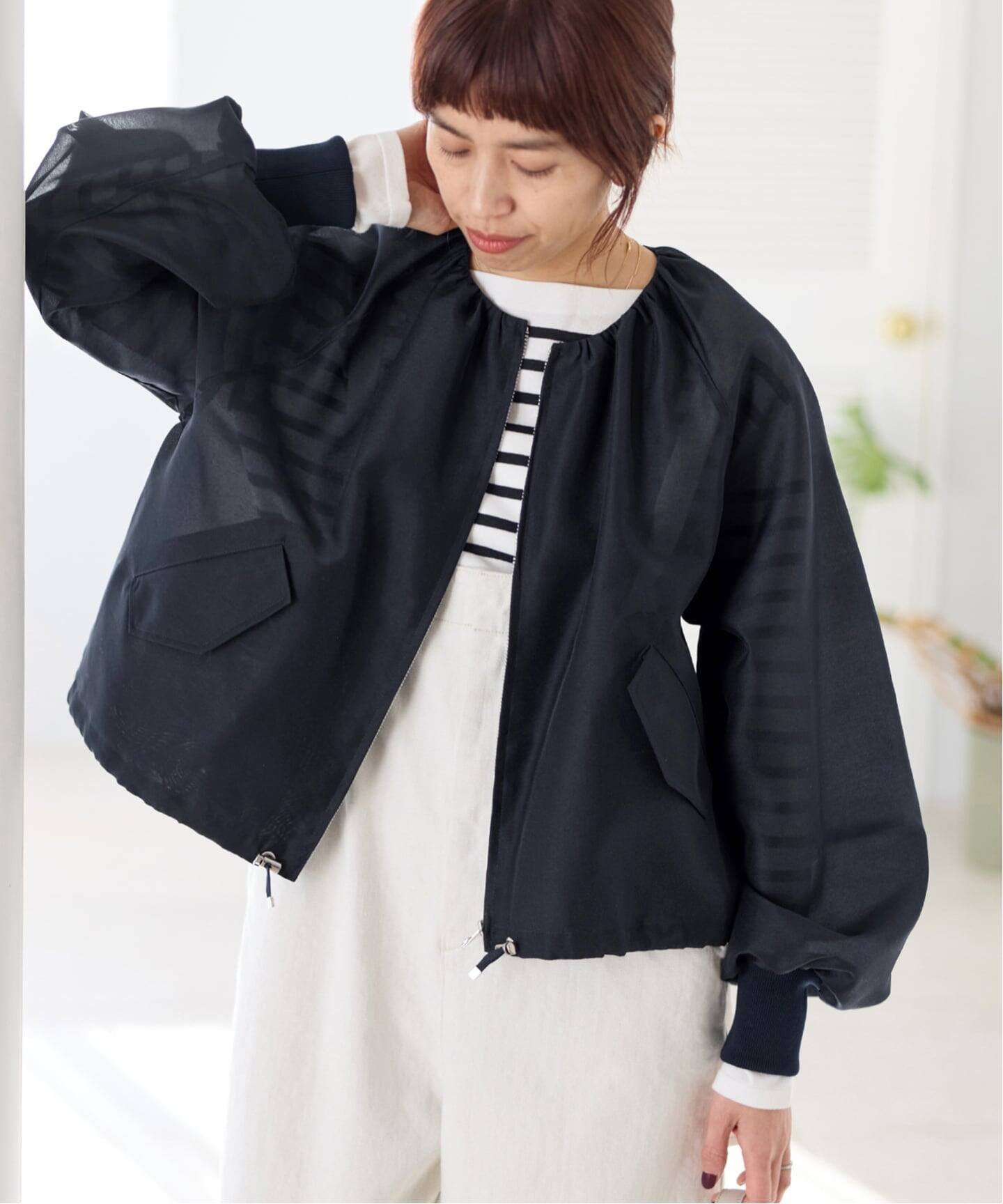 【イエナ/IENA】の《一部カラーWEB限定/新色あり/追加2》ウォッシャブル シアーノーカラーブルゾン インテリア・キッズ・メンズ・レディースファッション・服の通販 founy(ファニー) 　ファッション　Fashion　レディースファッション　Fashion for Women　アウター　Coat / Outerwear Collection　ブルゾンジャケット・スポーティアウター　Blouson Jackets　2026年　2026　おすすめ　Recommended / Our Picks　ウォッシャブル　Machine Washable　オーガンジー　Organza Fabric　ギャザー　Gathered, Ruffled　シアー　Sheer, See-Through　バランス　Balance, Style Balance　フォルム　Silhouette, Form　ボトム　Bottoms, Lower Wear　夏　Summer　羽織　Haori, Light Jacket　ネイビー|ID: prp329100004893111 ipo3291000000036576068