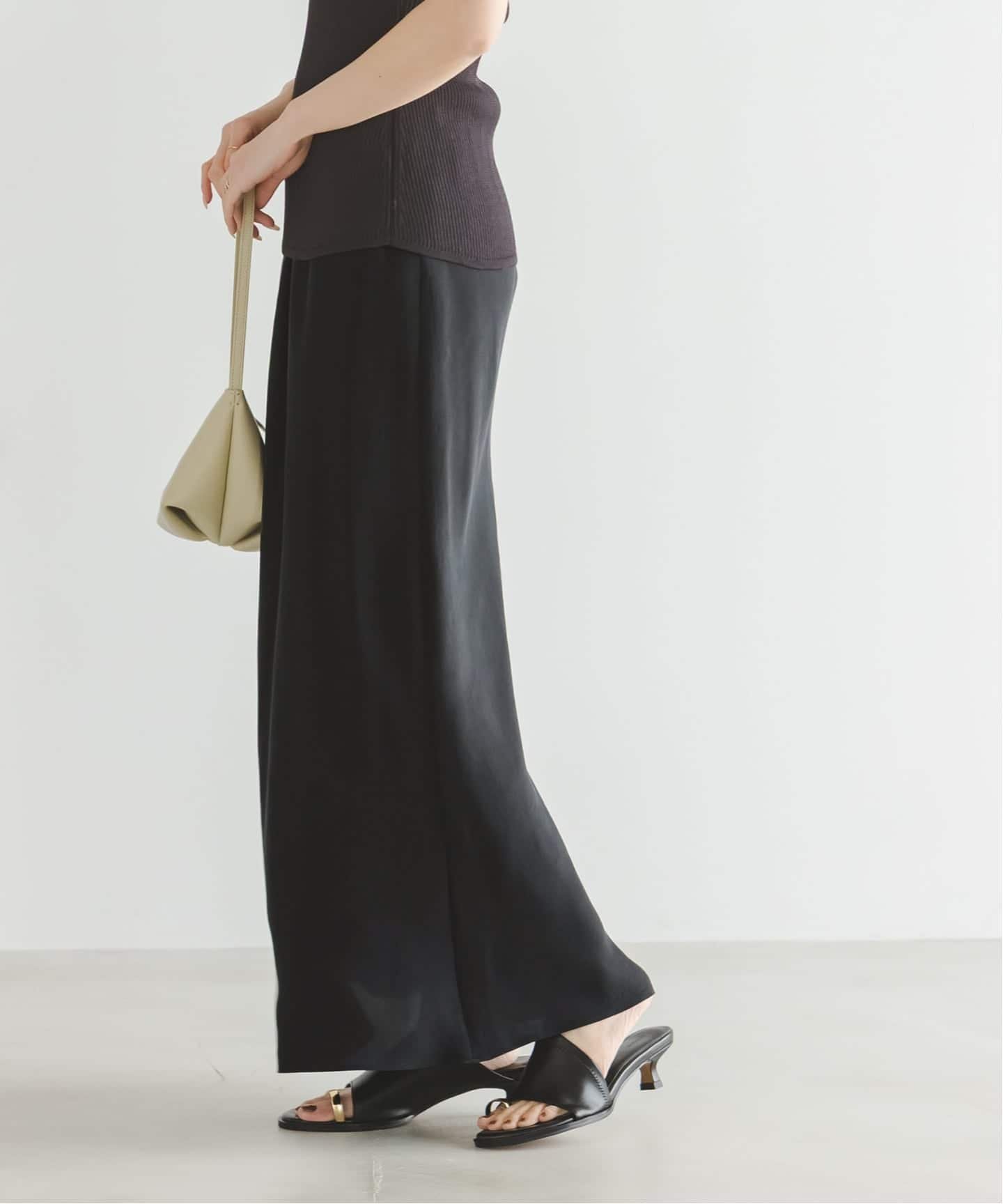 【ノーブル / スピック&スパン/NOBLE / Spick & Span】の《新色・追加》キュプラサテンナローAラインスカート インテリア・キッズ・メンズ・レディースファッション・服の通販 founy(ファニー) 　ファッション　Fashion　レディースファッション　Fashion for Women　スカート　Skirts　Aライン・フレアスカート　A-Line & Flared Skirts　キュプラ　Cupro, Eco Fabric　シンプル　Simple, Minimal　ジャケット　Jacket, Outerwear　バイアス　Bias, Diagonal Cut　冬　Winter / This Winter　夏　Summer　春　Spring　S/S・春夏　SS, Spring/Summer, Warm Season　秋　Autumn　ブラック|ID: prp329100004893237 ipo3291000000036577066