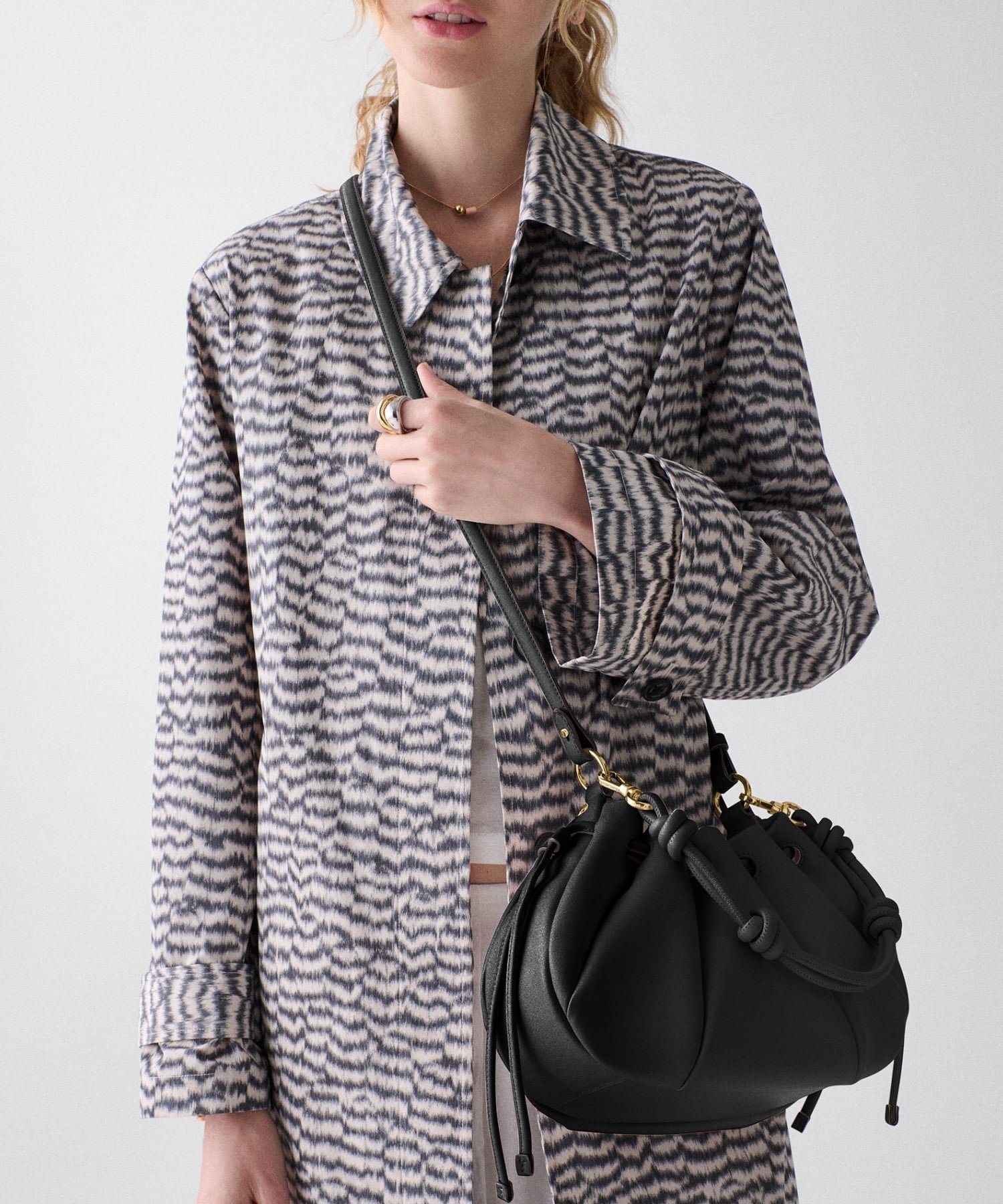 【ケイト スペード ニューヨーク/kate spade NEW YORK】の【公式】ピンチ スモール クロスボディ 人気、トレンドファッション・服の通販 founy(ファニー) 　ファッション　Fashion　レディースファッション　Fashion for Women　エレガント 上品　Elegant　ドレープ　Drape, Draping Fabric　ドローストリング　Drawstring, Pull Cord　 other-1|ID: prp329100004893398 ipo3291000000036578533