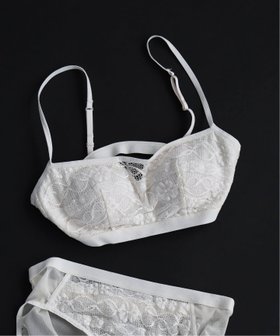 【エミリーウィーク/EMILY WEEK】のシャーリングレースバンドゥブラ 人気、トレンドファッション・服の通販 founy(ファニー) ファッション Fashion レディースファッション Fashion for Women 2025年 2025 2025-2026秋冬・A/W Autumn/Winter 2025–26 AW25–26 アンダー Underwear Essentials シャーリング Shirring, Ruched シンプル Simple, Minimal ストレッチ Stretch, Stretchy Fabric ストレート Straight, Straight Cut バランス Balance, Style Balance フィット Fit, Slim Fit レース Lace, Lace Fabric |ID:prp329100004893403