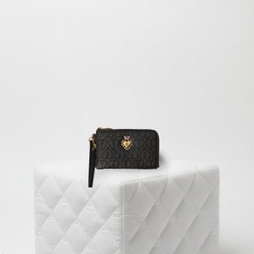 【クイーポ/KUIPO】のアナスイ ANNA SUI ドリーミー マルチケース 人気、トレンドファッション・服の通販 founy(ファニー) ファッション Fashion レディースファッション Fashion for Women キルティング Quilted, Quilting クラシック Classic, Timeless Style 財布 Wallet, Purse 定番 Standard, Basic Item バタフライ Butterfly, Butterfly Motif フェミニン Feminine, Girly ブローチ Brooch, Pin Brooch ポケット Pocket, Pocket Detail ラップ Wrap, Wrap Design エレガント 上品 Elegant ギフト プレゼント Gift / Present |ID:prp329100004893542