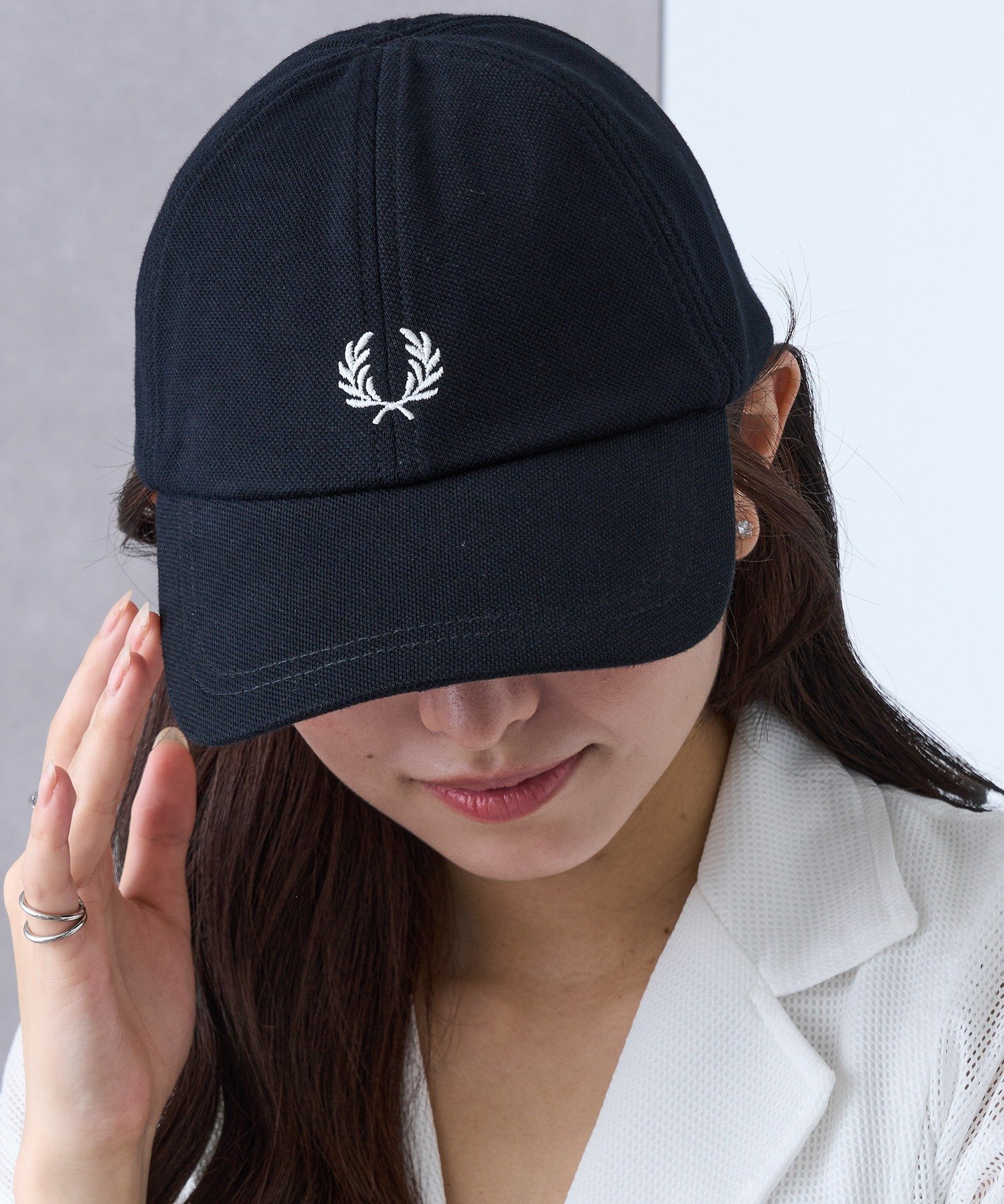 【カセットチャート/Cassette Chart】のFRED PERRY/PIQUE CLASSIC CAP HW2295 フレッドペリー キャップ インテリア・キッズ・メンズ・レディースファッション・服の通販 founy(ファニー) 　ファッション　Fashion　レディースファッション　Fashion for Women　キャップ　Cap, Baseball Cap　クラシック　Classic, Timeless Style　鹿の子　Piqué, Kanoko Fabric　シンプル　Simple, Minimal　人気　Popular, Best Seller　フロント　Front, Front Design　ポロシャツ　Polo Shirt, Collared Tee　モッズコート　Mods Coat, Military Parka　再入荷　Restock / Back in Stock　エレガント 上品　Elegant　BLK|ID: prp329100004896552 ipo3291000000036610498