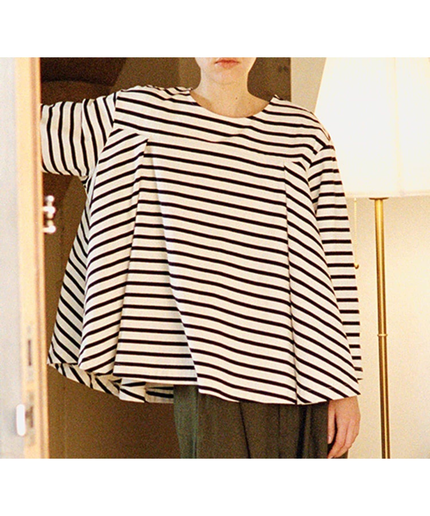 【スタディオ クリップ/studio CLIP】の【先行 /SUNAOKUWAHARA】タックフレアプルオーバー 人気、トレンドファッション・服の通販 founy(ファニー) 　ファッション　Fashion　レディースファッション　Fashion for Women　トップス・カットソー　Cut & Sew Tops　カジュアルプルオーバー・ニットトップス　Pullovers & Knit Tops / Casual Pullovers　春　Spring　コレクション　Collection, Seasonal Line　フォルム　Silhouette, Form　フレア　Flare, Flared　ボーダー　Border, Stripe　ルーズ　Loose, Oversized　ワイド　Wide, Wide Fit　S/S・春夏　SS, Spring/Summer, Warm Season　おすすめ　Recommended / Our Picks　夏　Summer　 other-1|ID: prp329100004898688 ipo3291000000036648907