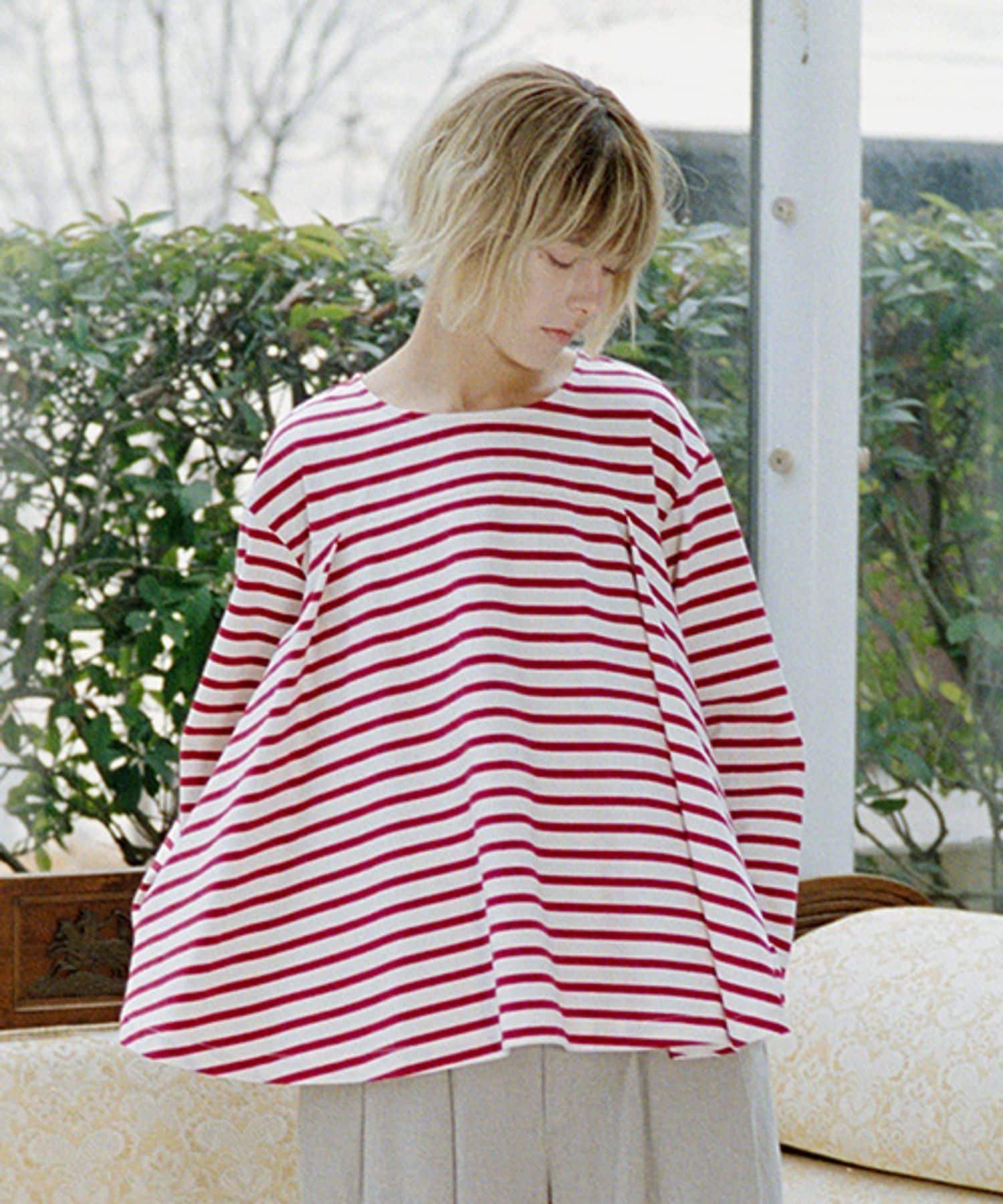 【スタディオ クリップ/studio CLIP】の【先行 /SUNAOKUWAHARA】タックフレアプルオーバー インテリア・キッズ・メンズ・レディースファッション・服の通販 founy(ファニー) 　ファッション　Fashion　レディースファッション　Fashion for Women　トップス・カットソー　Cut & Sew Tops　カジュアルプルオーバー・ニットトップス　Pullovers & Knit Tops / Casual Pullovers　春　Spring　コレクション　Collection, Seasonal Line　フォルム　Silhouette, Form　フレア　Flare, Flared　ボーダー　Border, Stripe　ルーズ　Loose, Oversized　ワイド　Wide, Wide Fit　S/S・春夏　SS, Spring/Summer, Warm Season　おすすめ　Recommended / Our Picks　夏　Summer　レッド×キナリ02|ID: prp329100004898688 ipo3291000000036648912