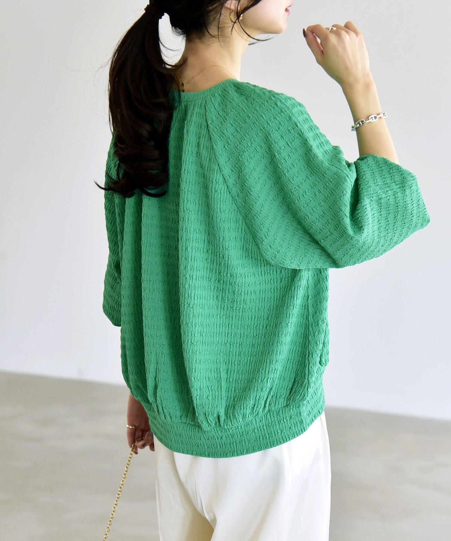 【シップス フォー ウィメン/SHIPS】のquaranciel 洗濯機可能 ジャカード ジャージー クルーネック プルオーバー インテリア・キッズ・メンズ・レディースファッション・服の通販 founy(ファニー) 　ファッション　Fashion　レディースファッション　Fashion for Women　トップス・カットソー　Cut & Sew Tops　カジュアルプルオーバー・ニットトップス　Pullovers & Knit Tops / Casual Pullovers　洗える　Machine Washable　ギャザー　Gathered, Ruffled　ジャカード／ジャガード　Jacquard, Woven Pattern　スリーブ　Sleeve, Long Sleeve / Short Sleeve　ボトム　Bottoms, Lower Wear　ビジネス 仕事 通勤　Business / Work / Commuting　2026年　2026　グリーン|ID: prp329100004898711 ipo3291000000036649113