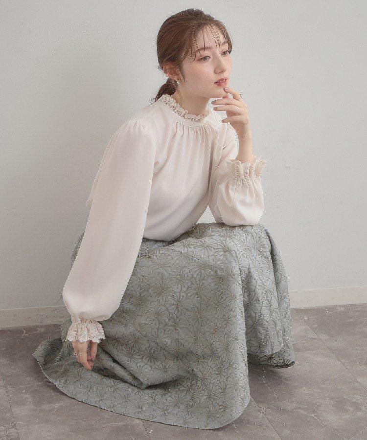 【クチュール ブローチ/Couture Brooch】の【洗える・着映え・通勤】フラワーエンブロスカート インテリア・キッズ・メンズ・レディースファッション・服の通販 founy(ファニー) 　ファッション　Fashion　レディースファッション　Fashion for Women　スカート　Skirts　2026年　2026　シンプル　Simple, Minimal　スマート　Smart, Elegant　ポケット　Pocket, Pocket Detail　ワーク　Workwear, Utility Style　洗える　Machine Washable　ビジネス 仕事 通勤　Business / Work / Commuting　グレー|ID: prp329100004898713 ipo3291000000036649146