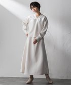 【メイソングレイ/MAYSON GREY】の軽量ボンディングスカートセットアップ≪洗濯機で洗える≫ 人気、トレンドファッション・服の通販 founy(ファニー) ファッション Fashion レディースファッション Fashion for Women セットアップ Matching Sets スカート・ミニ/ミディ/マキシ Skirts / Mini, Midi & Maxi Skirts インナー Innerwear 洗える Machine Washable コンパクト Compact, Small Size 軽量 Lightweight, Ultra Light スニーカー Sneakers, Trainers スリーブ Sleeve, Long Sleeve / Short Sleeve セットアップ Set-Up, Coordinated Outfit 長袖 Long Sleeve, Full Sleeve ハイネック High Neck, Mock Neck フィット Fit, Slim Fit フレア Flare, Flared ボンディング Bonding, Bonded Fabric 無地 Plain, Solid Color 冬 Winter / This Winter A/W・秋冬 Autumn/Winter おすすめ Recommended / Our Picks セレモニー Ceremony 2025年 2025 2025-2026秋冬・A/W Autumn/Winter 2025–26 AW25–26 thumbnail オフホワイト|ID: prp329100004898724 ipo3291000000036649281