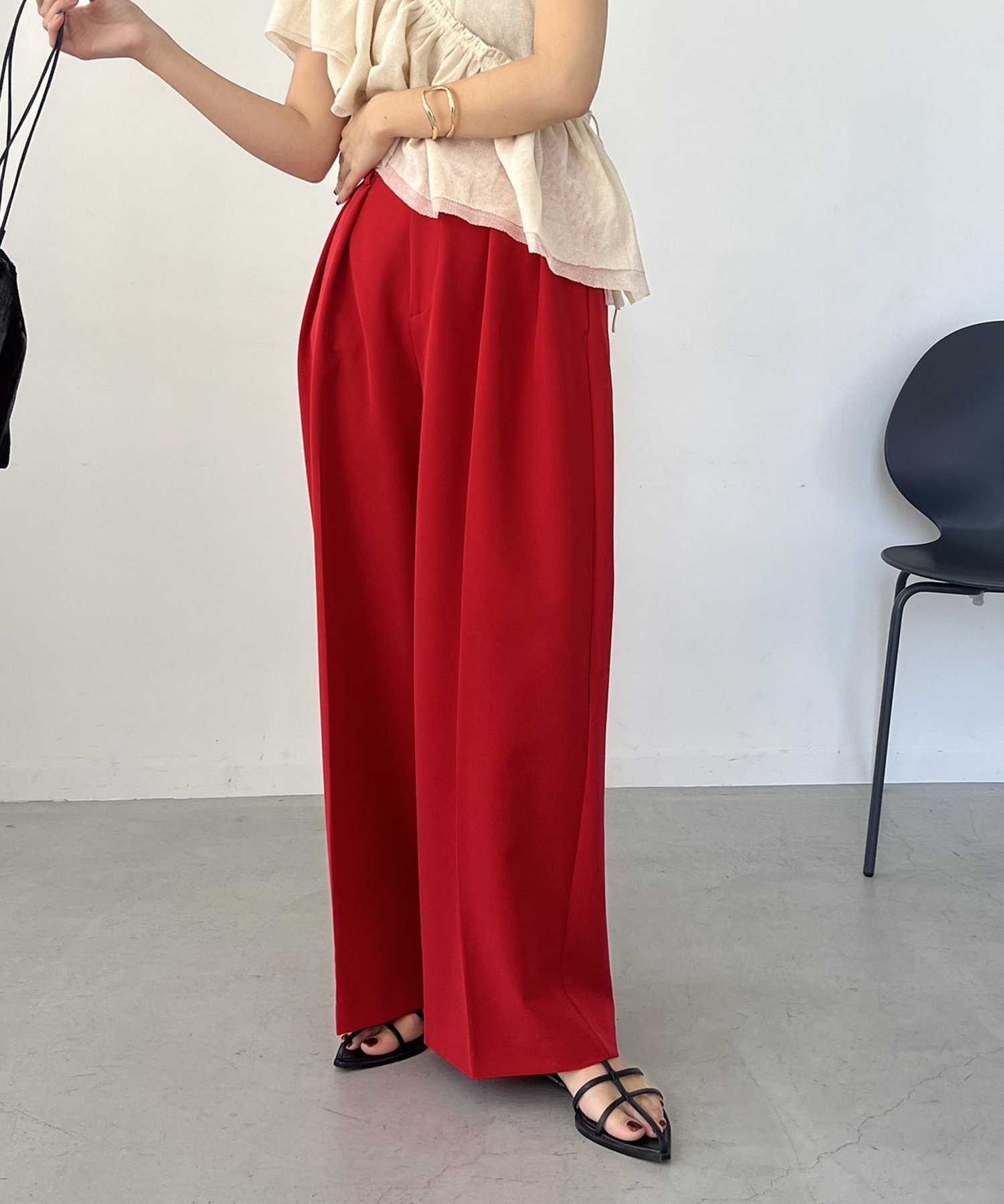 【カプリシューレマージュ/CAPRICIEUX LEMAGE】の【累計2.5万本!】【新色追加】2タックワイドパンツ インテリア・キッズ・メンズ・レディースファッション・服の通販 founy(ファニー) 　ファッション　Fashion　レディースファッション　Fashion for Women　パンツ　Pants & Trousers　キャミ　Camisole, Cami Top　コラボ　Collaboration, Collab　シンプル　Simple, Minimal　ジャケット　Jacket, Outerwear　スウェット / スエット　Sweatshirt, Sweatwear　ツイスト　Tweed, Tweed Fabric　フリル　Frill, Ruffle　ルーズ　Loose, Oversized　ワイド　Wide, Wide Fit　冬　Winter / This Winter　A/W・秋冬　Autumn/Winter　おすすめ　Recommended / Our Picks　夏　Summer　エレガント 上品　Elegant　レッド|ID: prp329100004898735 ipo3291000000036649323