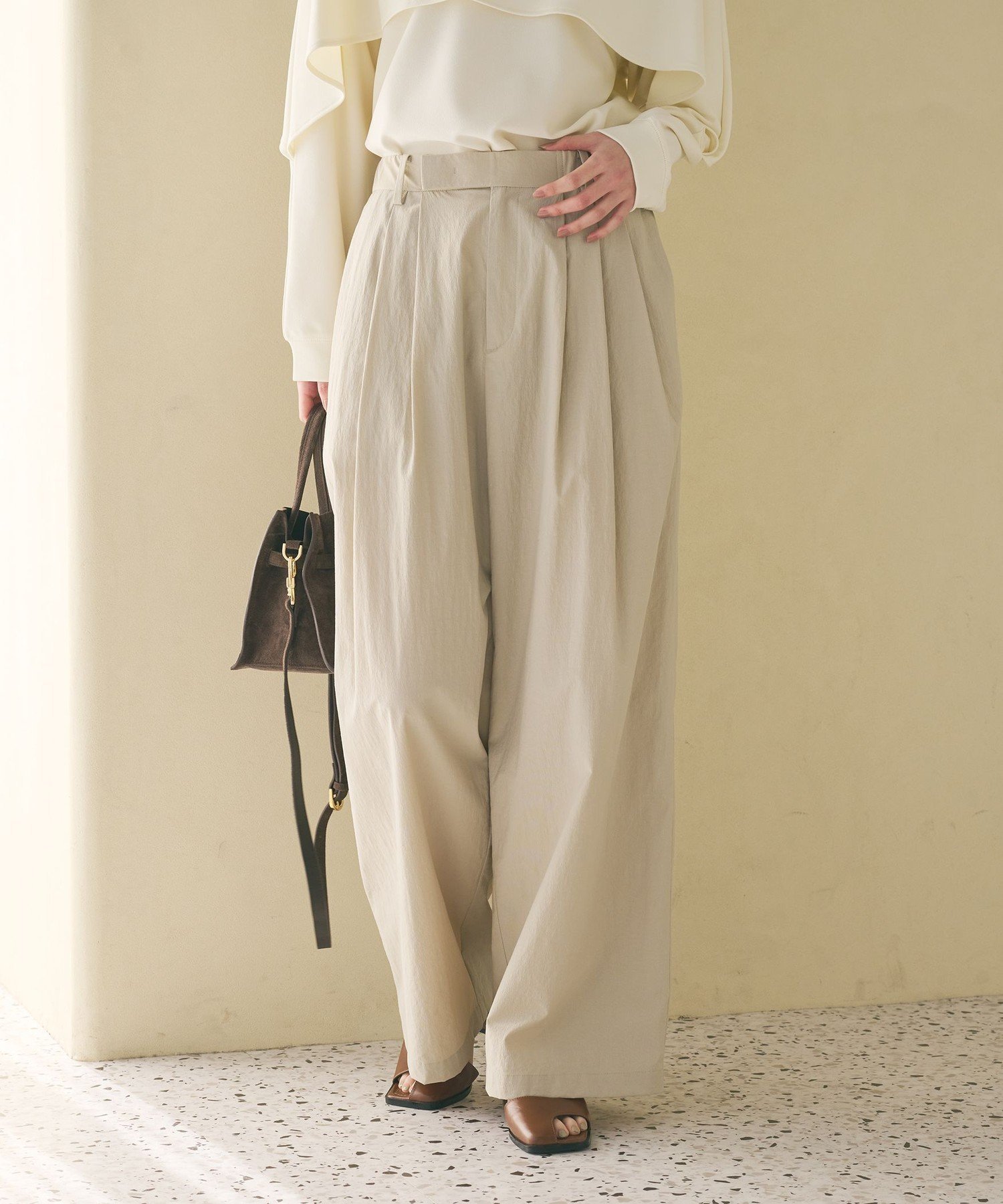 【ビューティ&ユース ユナイテッドアローズ/BEAUTY&YOUTH / UNITED ARROWS】のナイロンコットン ワイドタックパンツ ウォッシャブル インテリア・キッズ・メンズ・レディースファッション・服の通販 founy(ファニー) 　ファッション　Fashion　レディースファッション　Fashion for Women　パンツ　Pants & Trousers　ウォッシャブル　Machine Washable　春　Spring　洗える　Machine Washable　カットソー　Cut and Sewn Top　シンプル　Simple, Minimal　タイプライター　Typewriter Fabric, Crisp Cotton　定番　Standard, Basic Item　人気　Popular, Best Seller　フロント　Front, Front Design　リラックス　Relax, Relaxed Fit　ワイド　Wide, Wide Fit　S/S・春夏　SS, Spring/Summer, Warm Season　おすすめ　Recommended / Our Picks　夏　Summer　NATURAL|ID: prp329100004898759 ipo3291000000036649409