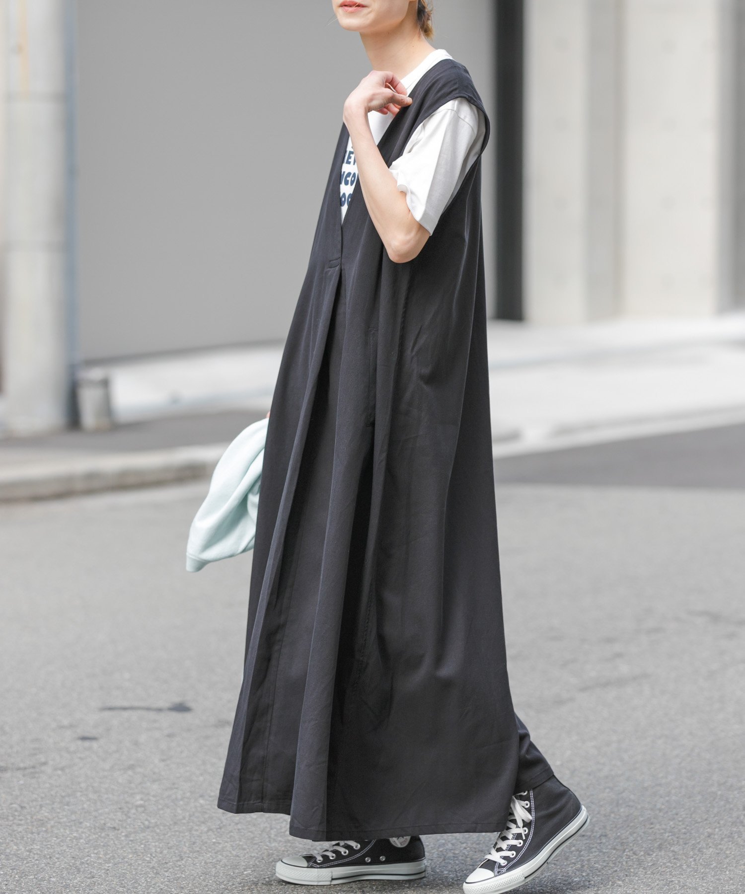 【アーバンリサーチ ドアーズ/URBAN RESEARCH DOORS】のFORK SPOON フロントタックフレアワンピース インテリア・キッズ・メンズ・レディースファッション・服の通販 founy(ファニー) 　ファッション　Fashion　レディースファッション　Fashion for Women　ワンピース　Dresses　エアリー　Airy Texture　春　Spring　今季　This Season, Current Season　ノースリーブ　Sleeveless, No-Sleeve　人気　Popular, Best Seller　フロント　Front, Front Design　ベーシック　Basic, Essential　半袖　Short Sleeve, Half Sleeve　S/S・春夏　SS, Spring/Summer, Warm Season　夏　Summer　2026年　2026　ブラック|ID: prp329100004898763 ipo3291000000036649428