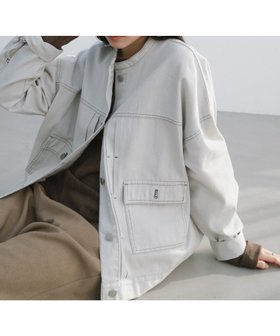 【アンドミー/andme】のオーバーサイズ ノーカラー ツイル デニム ジャケット 人気、トレンドファッション・服の通販 founy(ファニー) ファッション Fashion レディースファッション Fashion for Women アウター Coat / Outerwear Collection レディースジャケット・軽アウター Jackets デニムジャケット / カジュアルアウター Denim Jackets インナー Innerwear ケミカル Chemical, Chemical Wash ショルダー Shoulder, Shoulder Strap ジャケット Jacket, Outerwear スニーカー Sneakers, Trainers ツイル Twist, Twisted Detail デニム Denim, Jeans Material トレンド Trend, Trending Now ドロップ Drop Shoulder, Dropped Style フェミニン Feminine, Girly ベーシック Basic, Essential ルーズ Loose, Oversized ロング Long, Long-Length |ID:prp329100004900154