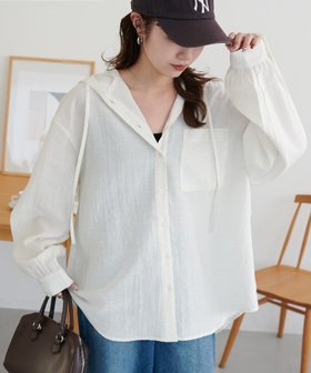 【ディスコート/Discoat】の【トレンド】シアーアソートフードシャツ《WEB限定カラーあり》 人気、トレンドファッション・服の通販 founy(ファニー) ファッション Fashion レディースファッション Fashion for Women トップス・カットソー Cut & Sew Tops シャツ・ブラウス・オフィスカジュアル Elegant Blouses & Button-Ups おすすめ Recommended / Our Picks キャミソール Camisole, Spaghetti Strap Top キャミワンピース Cami Dress, Slip Dress シアー Sheer, See-Through ジャケット Jacket, Outerwear スリット Slit, Slit Detail デニム Denim, Jeans Material トレンド Trend, Trending Now ラウンド Round, Round Neck 夏 Summer 春 Spring 羽織 Haori, Light Jacket |ID:prp329100004900315