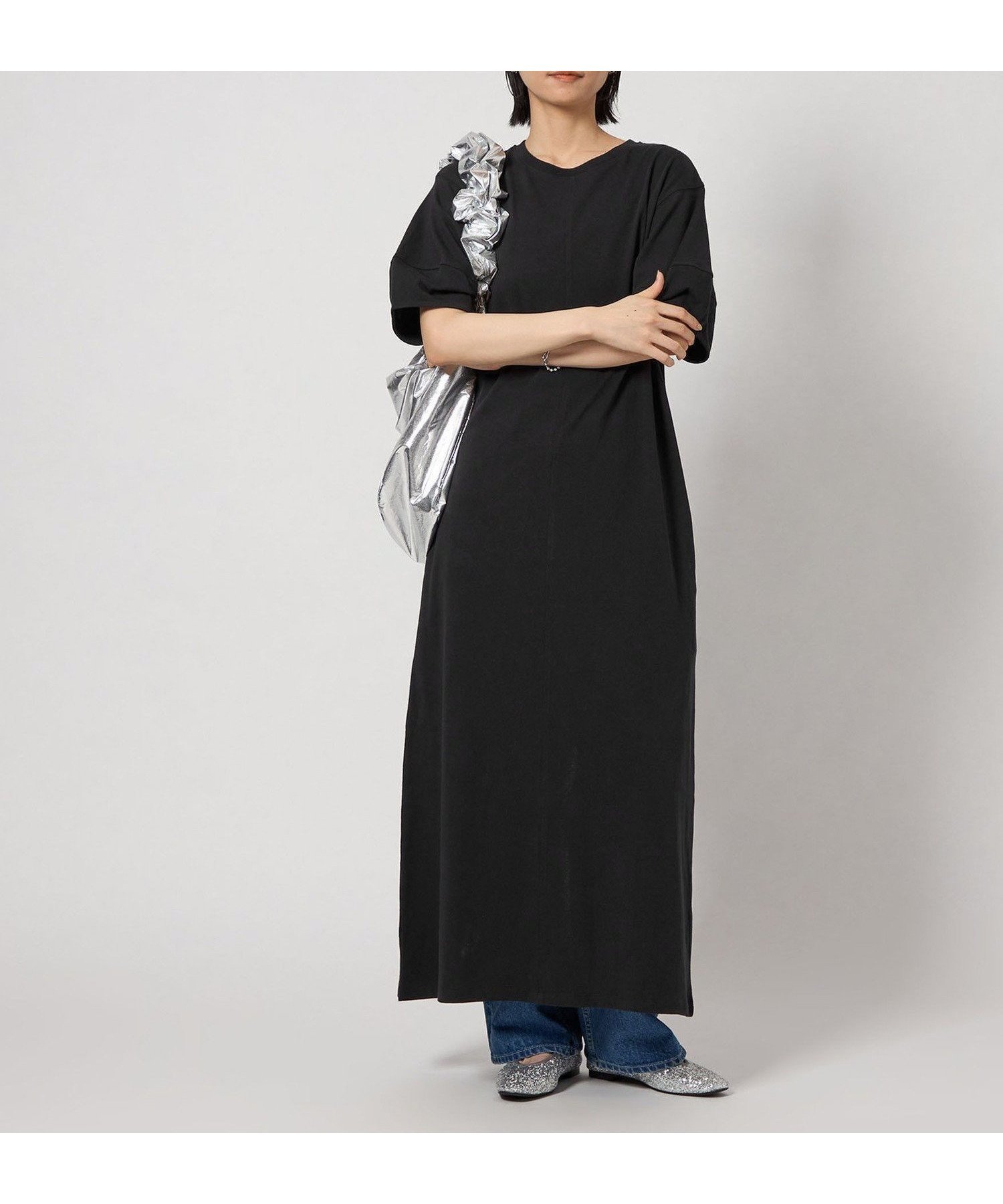 【ユナイテッドアローズ/UNITED ARROWS】のCITEN フォルムスリーブカットワンピース インテリア・キッズ・メンズ・レディースファッション・服の通販 founy(ファニー) ファッション Fashion レディースファッション Fashion for Women ワンピース Dresses スリット Slit, Slit Detail デニム Denim, Jeans Material フィット Fit, Slim Fit フォルム Silhouette, Form ボトム Bottoms, Lower Wear リラックス Relax, Relaxed Fit A/W・秋冬 Autumn/Winter アウトレット Outlet / Clearance 夏 Summer BLACK|ID: prp329100004900630 ipo3291000000036669600