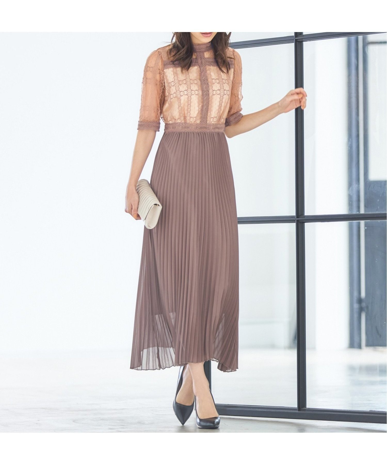 【ドレス/DRESS+】のワンピース ドレス シアー素材 レース プリーツ ミモレ丈 袖ありパーティードレス インテリア・キッズ・メンズ・レディースファッション・服の通販 founy(ファニー) 　ファッション　Fashion　レディースファッション　Fashion for Women　ワンピース　Dresses　フォーマル・パーティードレス・結婚式用ドレス　Elegant & Casual Dresses　エレガント 上品　Elegant　シアー　Sheer, See-Through　シフォン　Chiffon, Lightweight Fabric　トレンド　Trend, Trending Now　ドッキング　Docking, Mixed Material　ドレス　Dress, One-Piece　ハイネック　High Neck, Mock Neck　プリーツ　Pleats, Pleated　レース　Lace, Lace Fabric　ブラウン|ID: prp329100004900837 ipo3291000000036671317