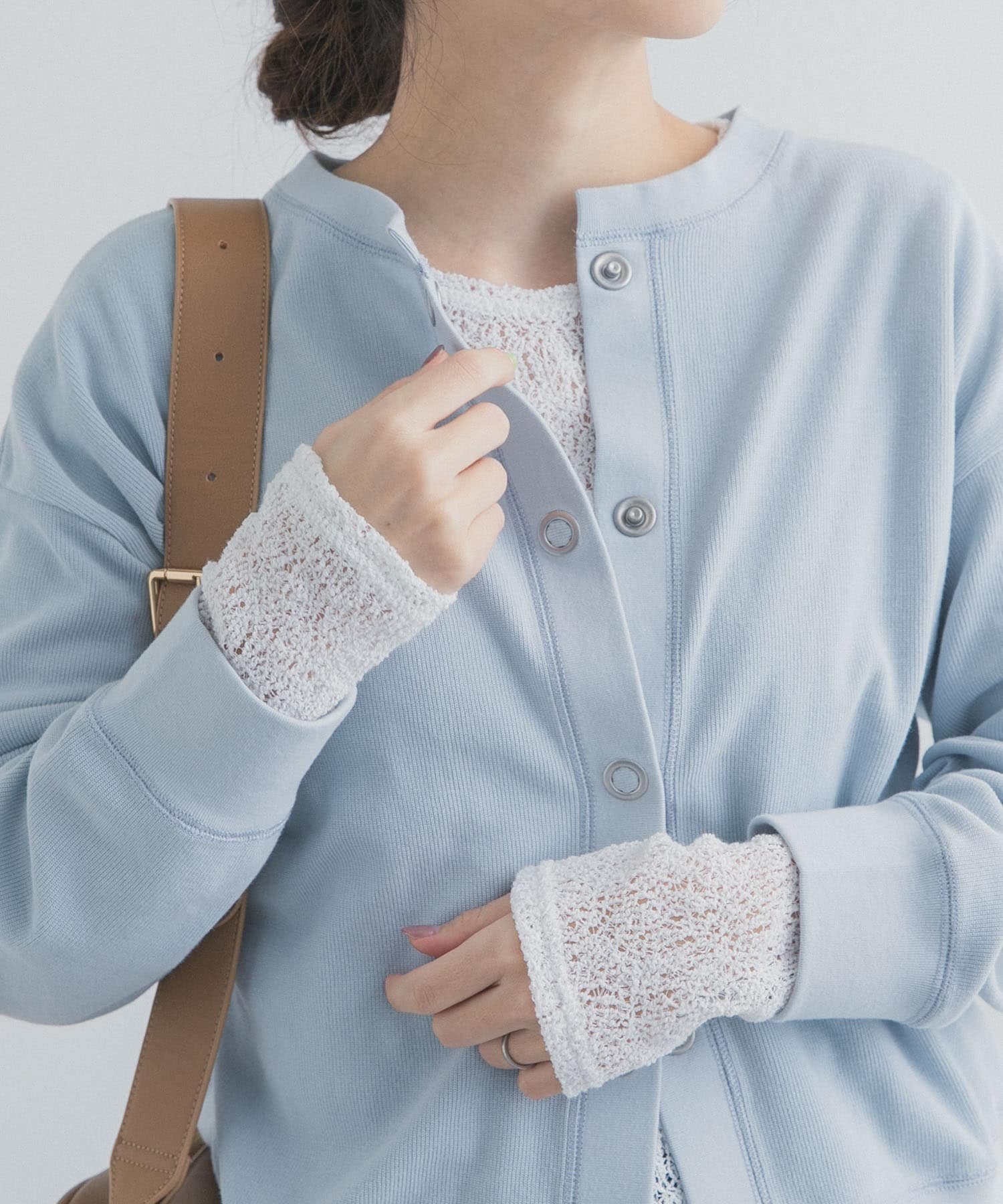 【アーバンリサーチ ドアーズ/URBAN RESEARCH DOORS】のカーリーラッセルレースロングスリーブTシャツ 人気、トレンドファッション・服の通販 founy(ファニー) 　ファッション　Fashion　レディースファッション　Fashion for Women　トップス・カットソー　Cut & Sew Tops　シャツ・ブラウス・オフィスカジュアル　Elegant Blouses & Button-Ups　ロングTシャツ・Tシャツ　Longline T-Shirts & Tees　2026年　2026　デニム　Denim, Jeans Material　ラッセル　Raschel, Raschel Lace　レース　Lace, Lace Fabric　夏　Summer　日本製　Made In Japan　S/S・春夏　SS, Spring/Summer, Warm Season　 other-1|ID: prp329100004900839 ipo3291000000036671356