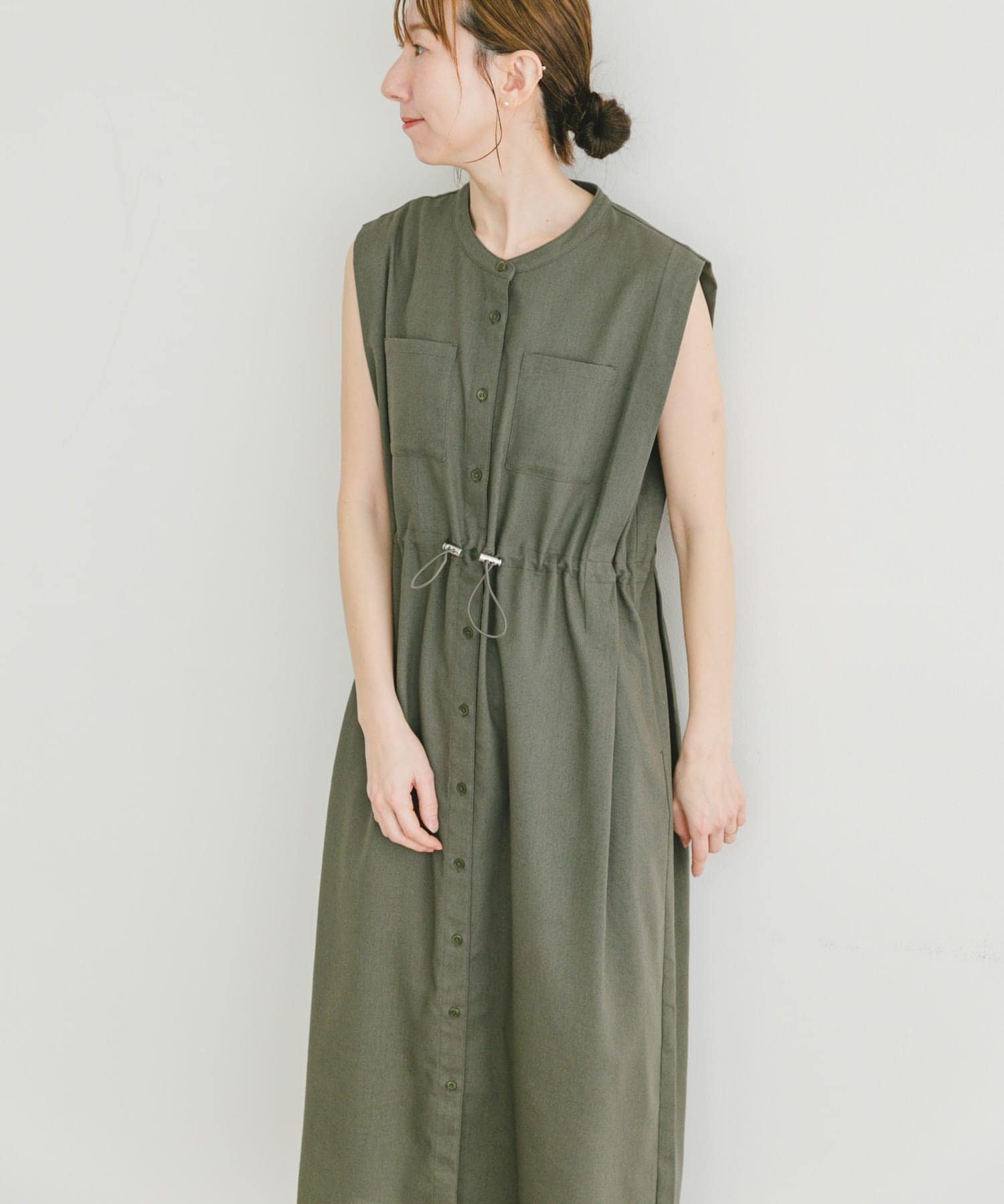 【アイテムズアーバンリサーチ/ITEMS URBAN RESEARCH】のウエストドロストノースリワンピース インテリア・キッズ・メンズ・レディースファッション・服の通販 founy(ファニー) ファッション Fashion レディースファッション Fashion for Women ワンピース Dresses 2025年 2025 2025春夏・S/S Spring/Summer 2025 SS25 ドローコード Drawcord, Drawstring Cord ノースリーブ Sleeveless, No-Sleeve 夏 Summer 旅行 Travel S/S・春夏 SS, Spring/Summer, Warm Season GRN|ID: prp329100004900877 ipo3291000000036671895